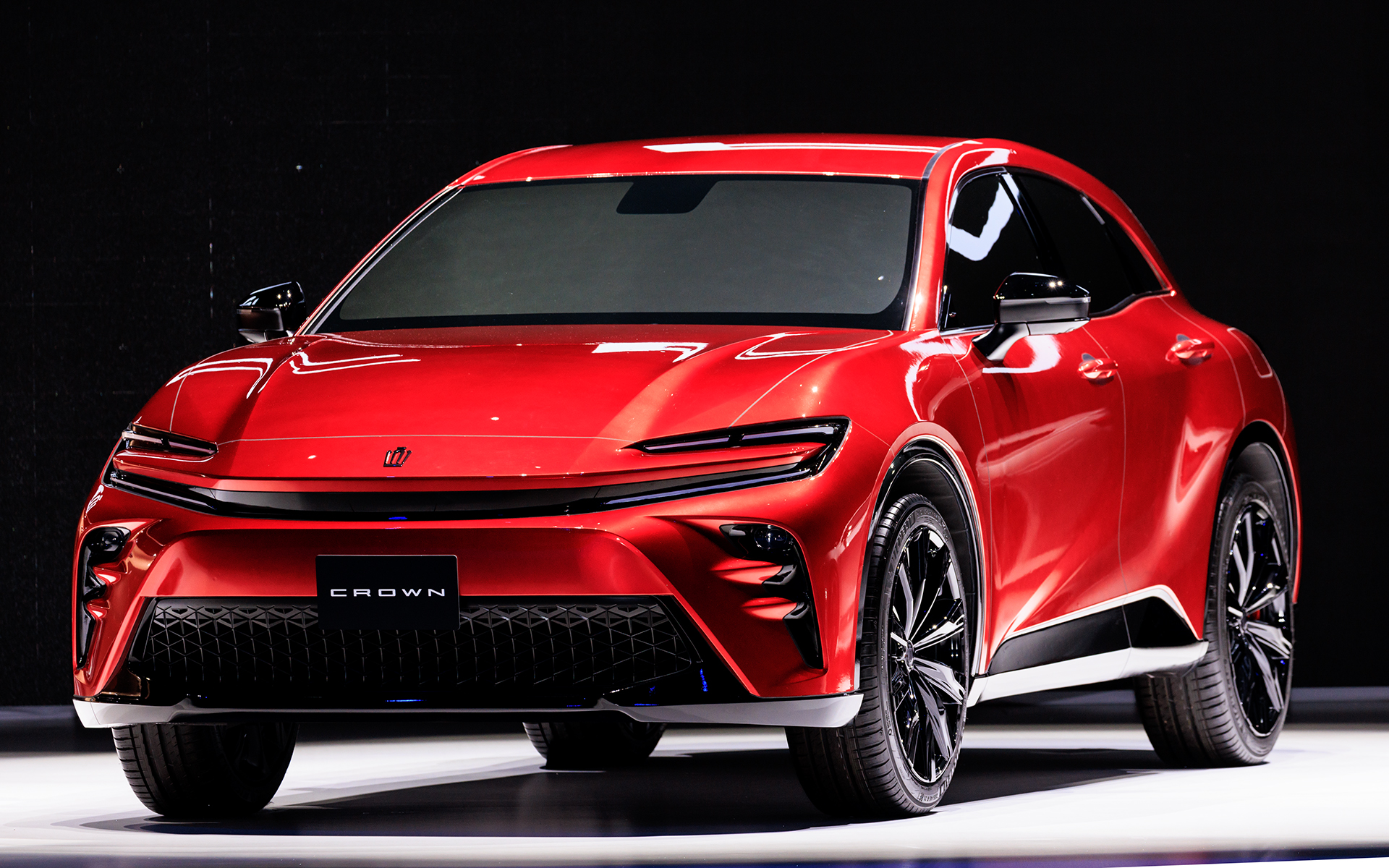 クラウン スポーツ