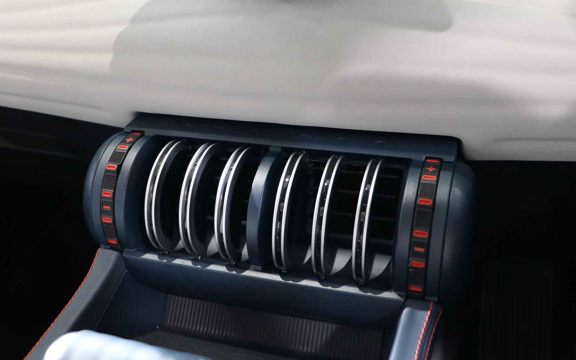 エアコン吹き出し口