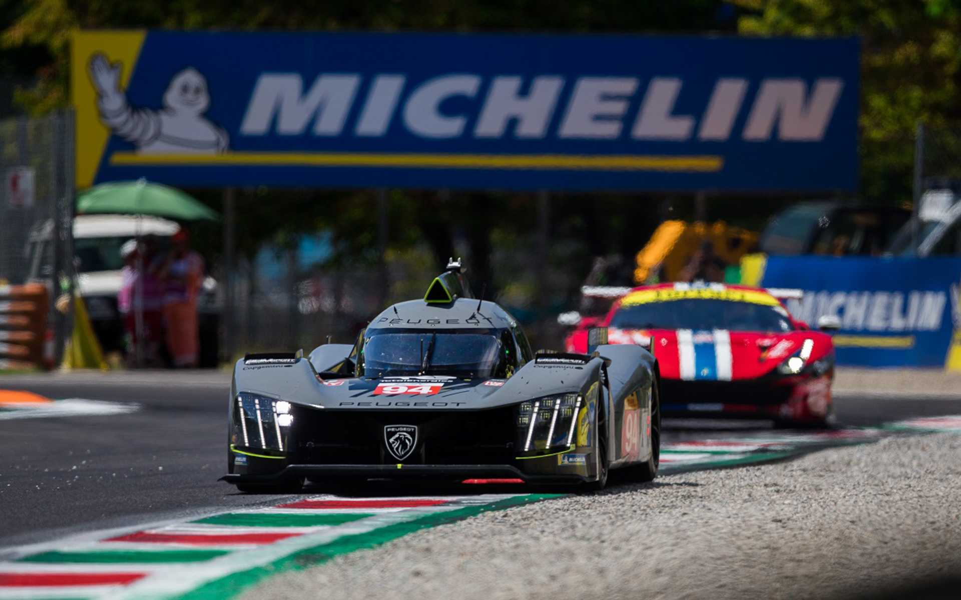 PEUGEOT 9X8もやってくる