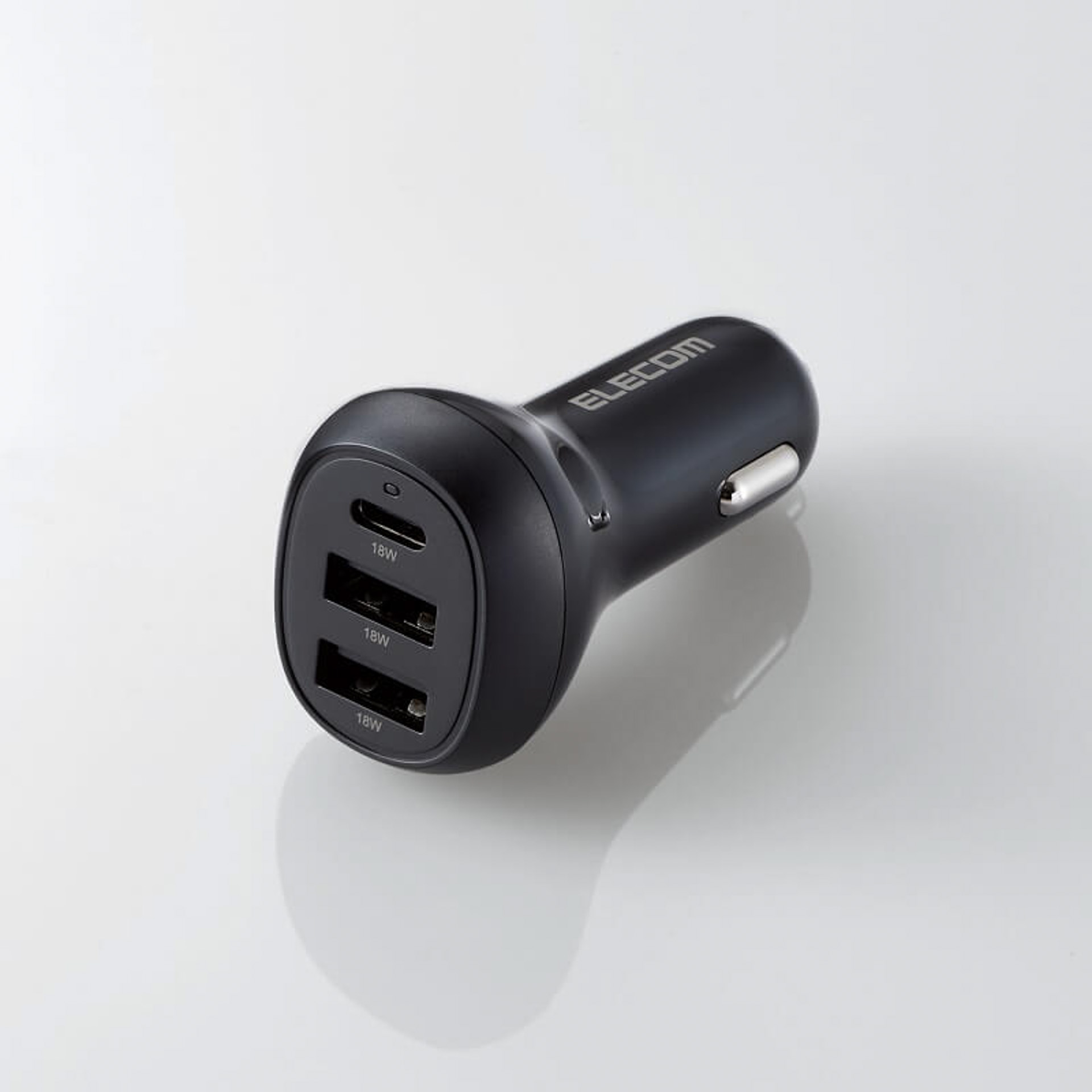 USB Type-C（USB-C）×1、USB-A×2の3ポートを搭載する「MPA-CCPD06BK」