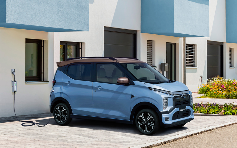三菱自動車、新型軽EV「eK クロス EV」の累計受注5400台超え - Car Watch