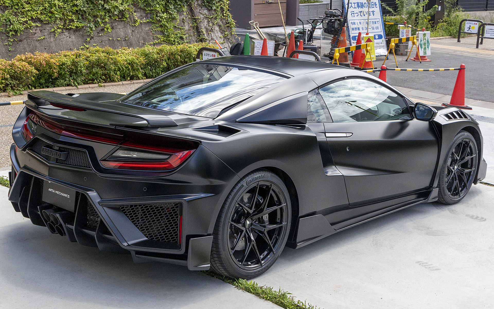 2022年の東京オートサロンから受注を開始し、7月末に1号車が完成してオーナーに納車される予定とのこと