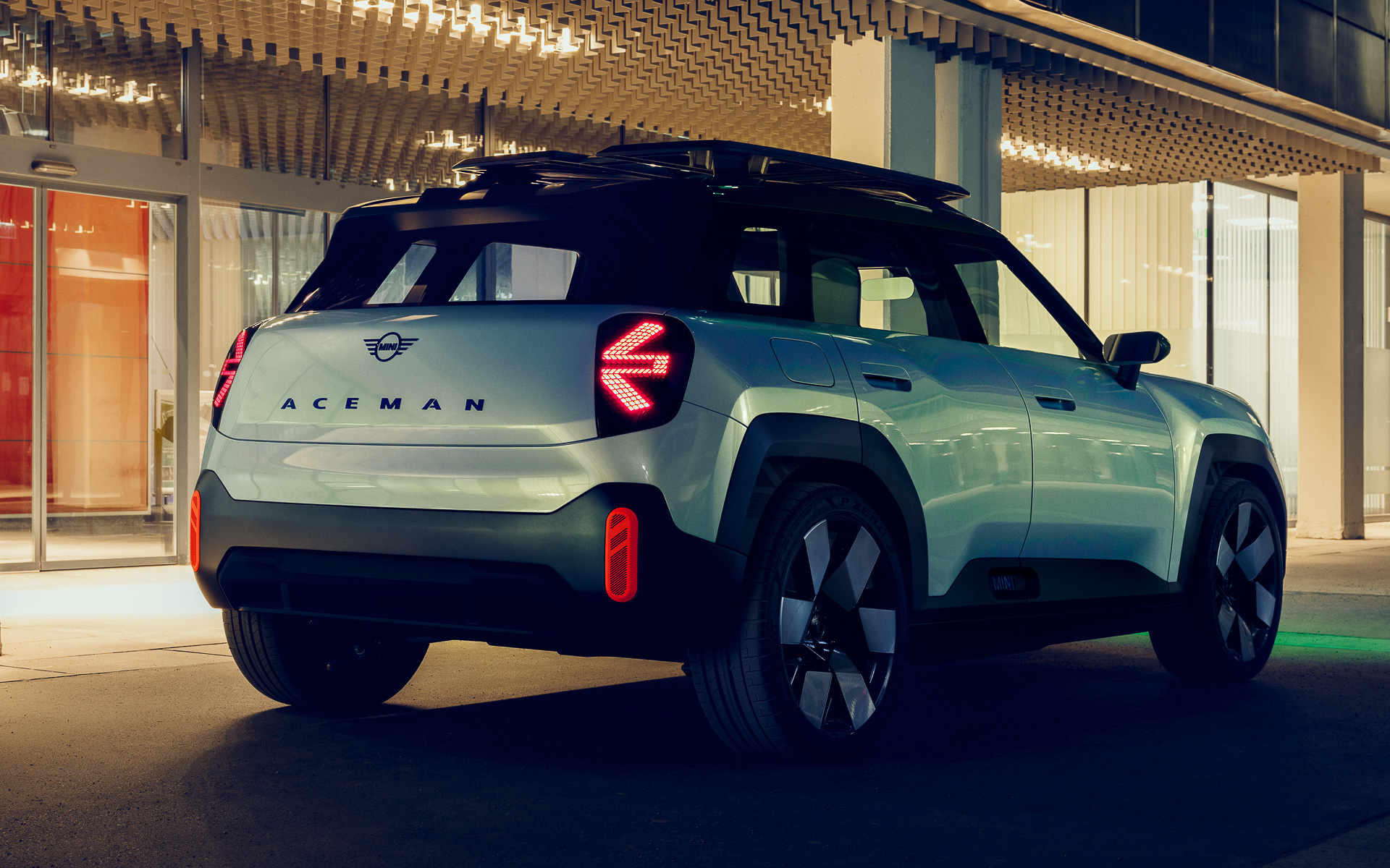 MINI「コンセプト・エースマン」