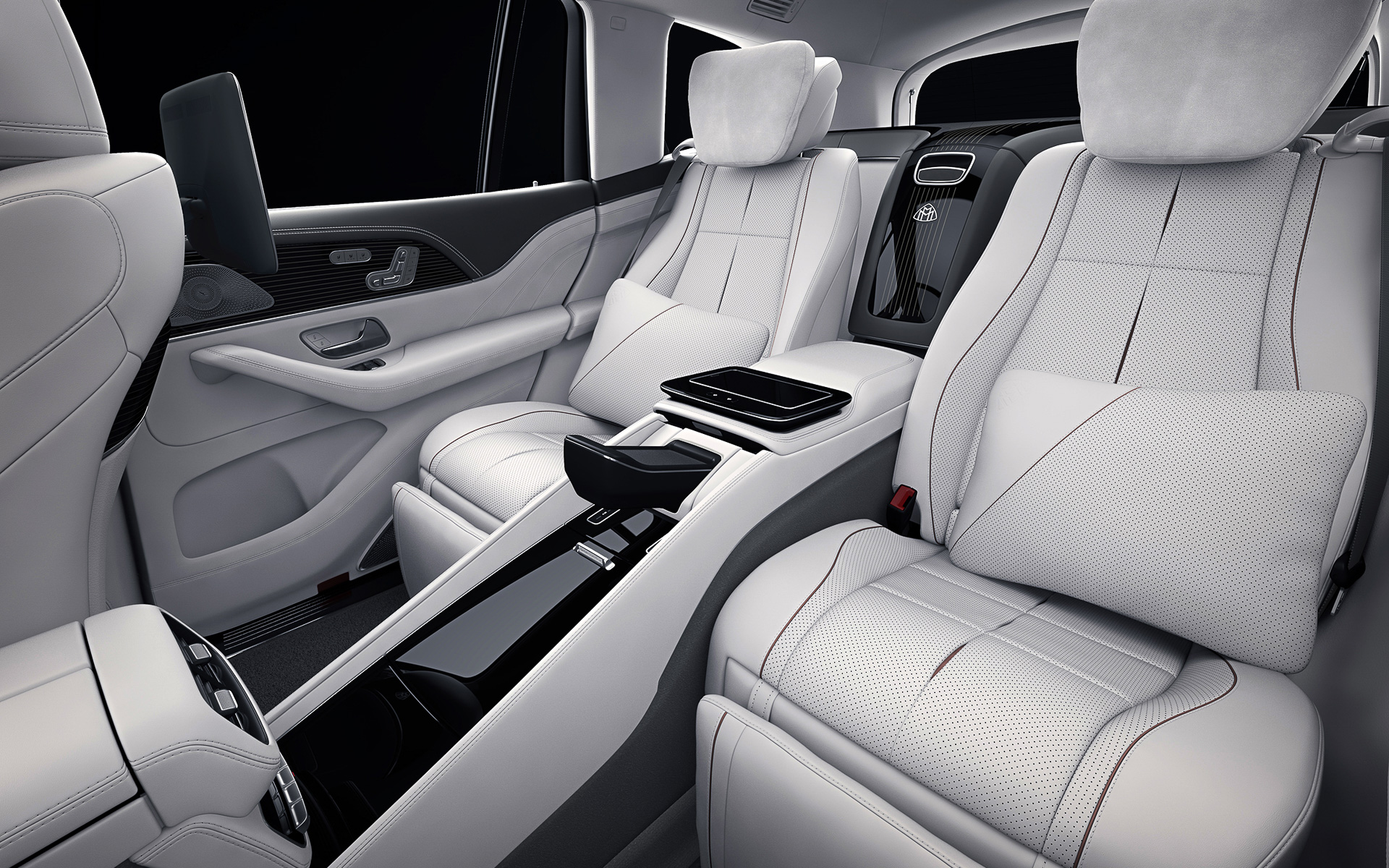 美しさと高級感の漂うインテリア