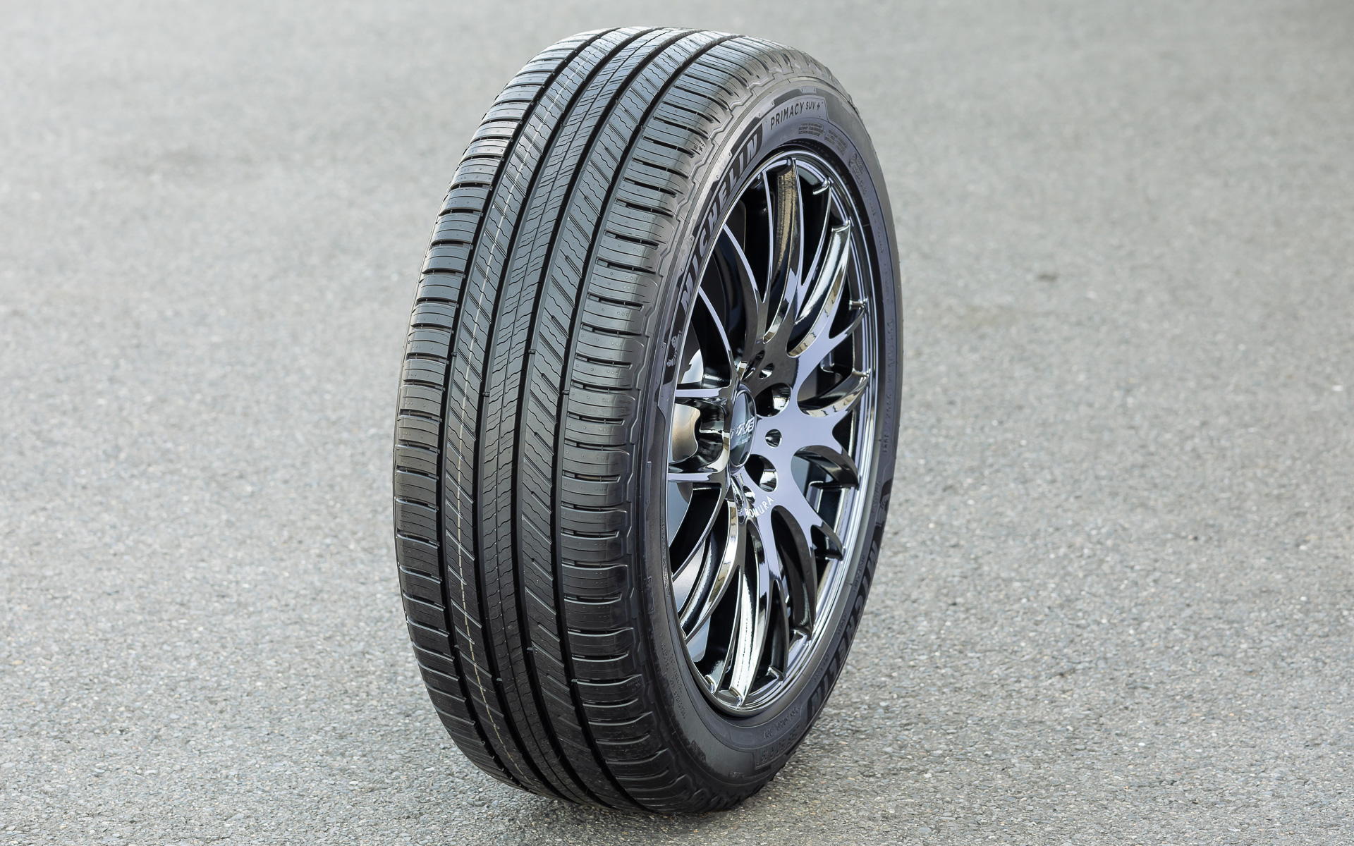 静粛性などにも配慮されたプライマシーSUV＋