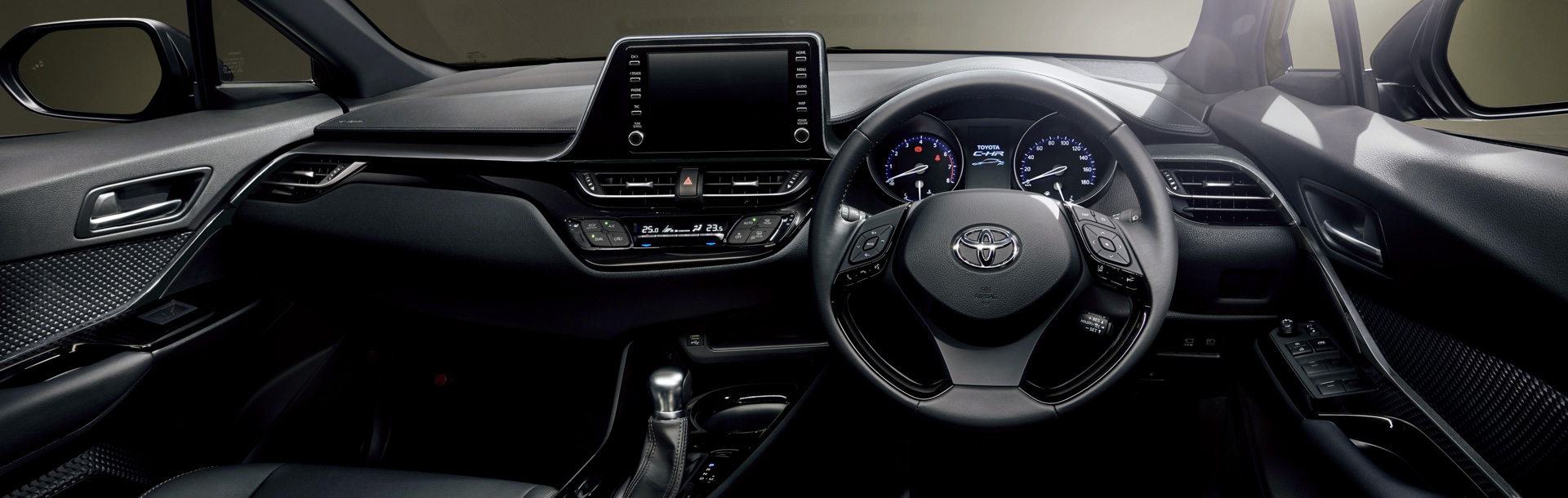 特別仕様車 G-T“Mode-Nero Safety Plus III”（2WD）（内装色 ： ブラック）