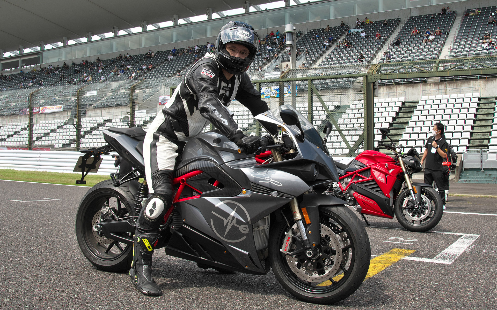 試乗車として用意された「Ego+」