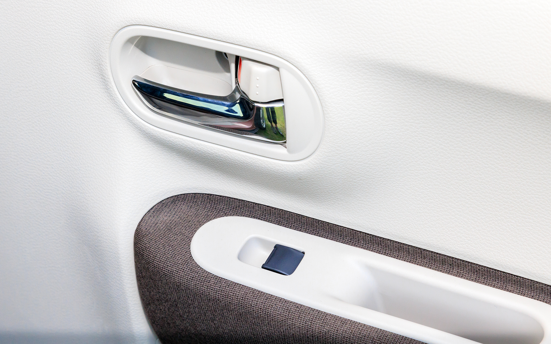 パワーウィンドウスイッチ