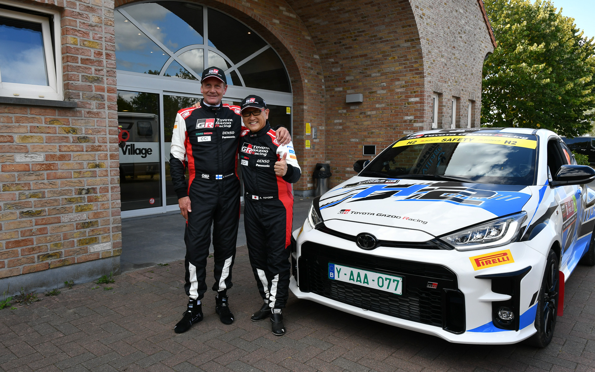 ユハ・カンクネン氏がコ/ドライバーを務めた。モリゾウ選手の運転はスムーズとのこと