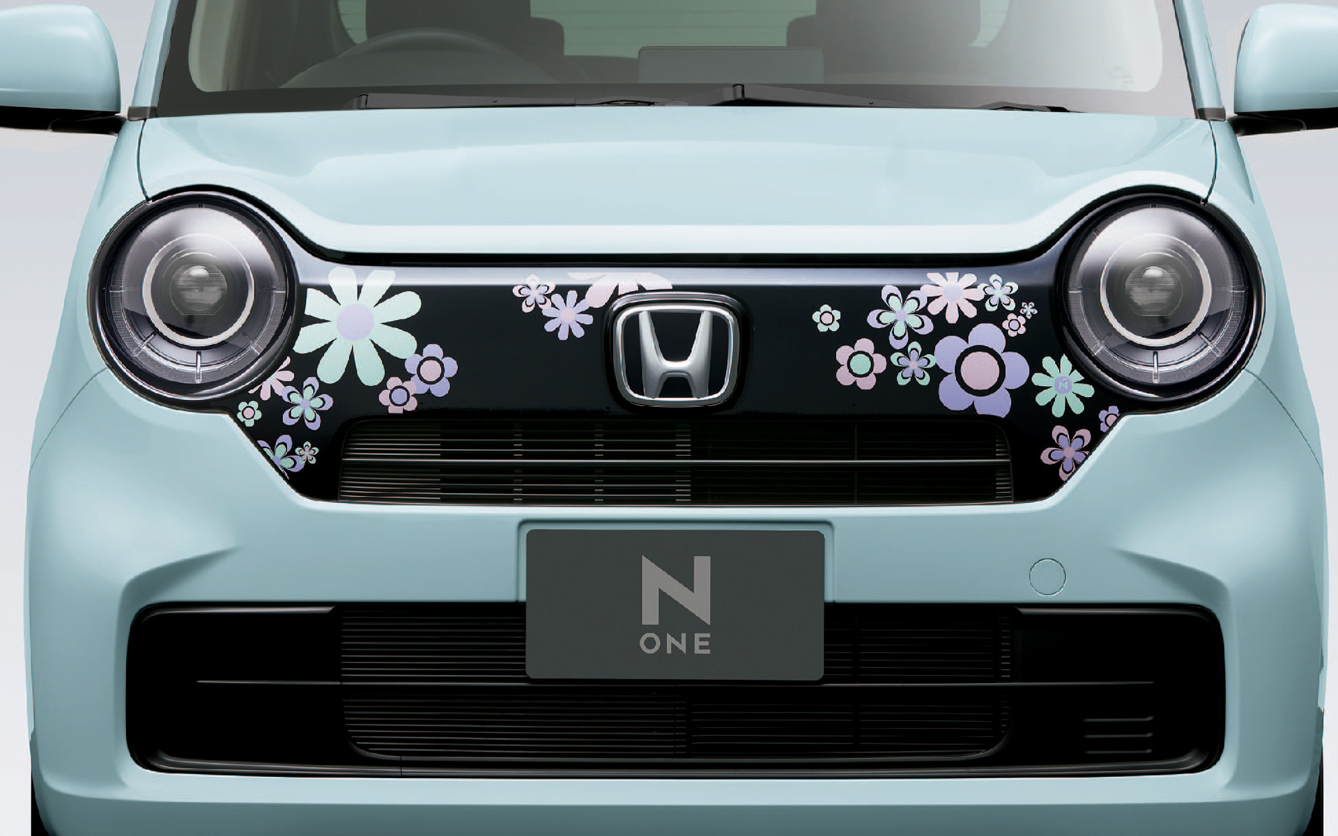 デカール フロントグリル/フラワータイプ（1万4300円）