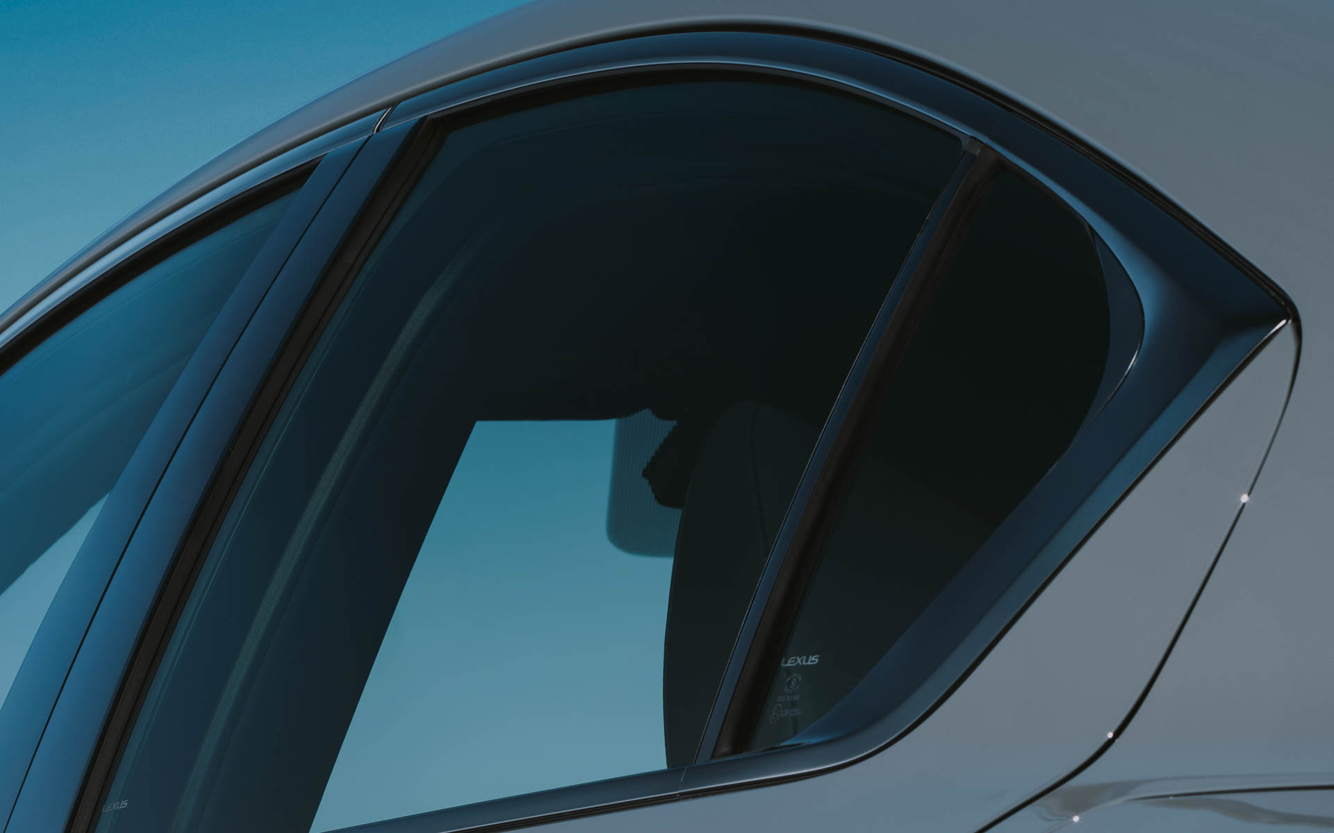 IS500“F SPORT Performance”