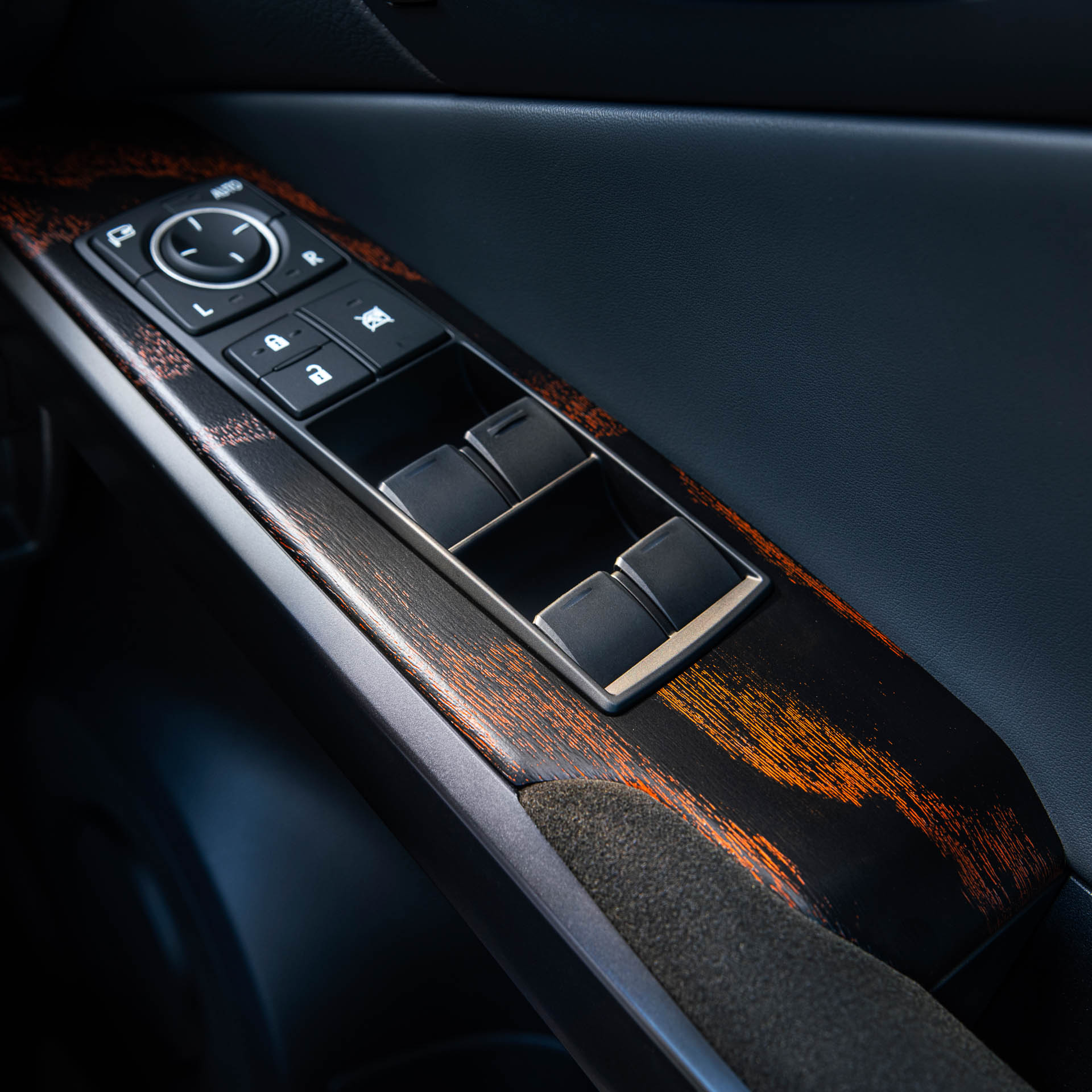 IS500“F SPORT Performance First Edition