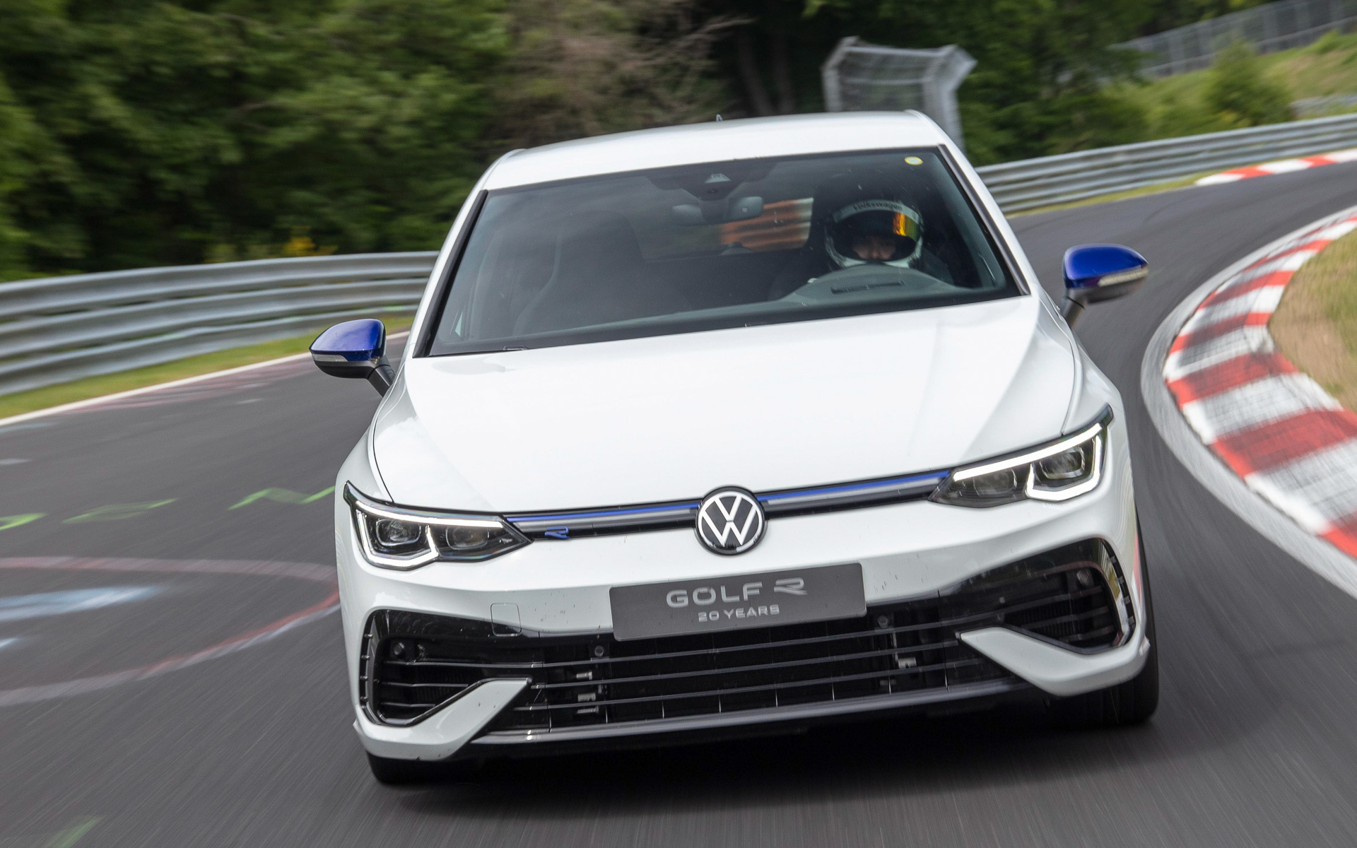 特別仕様車「ゴルフR 20years」が標準モデルのニュル北タイムを4秒短縮