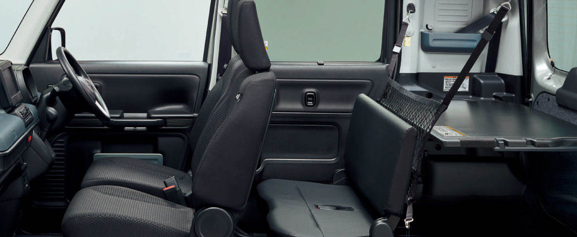 スペーシア ベース XFのインテリア