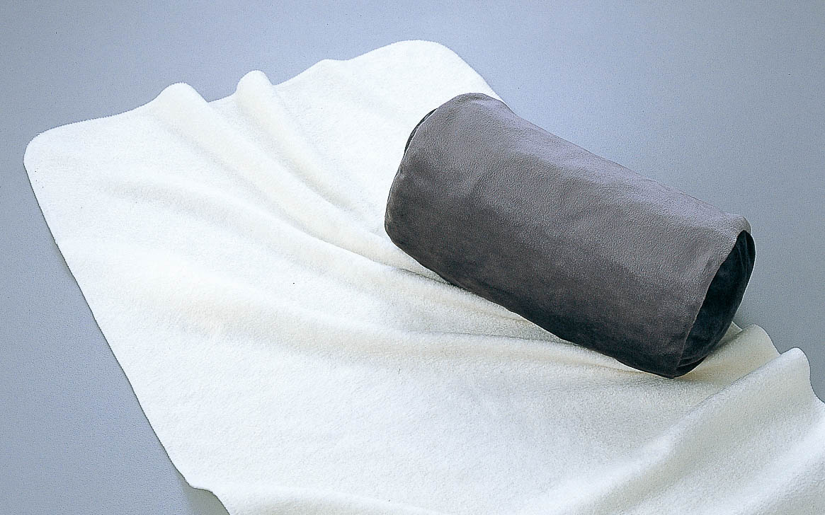 ブランケットクッション