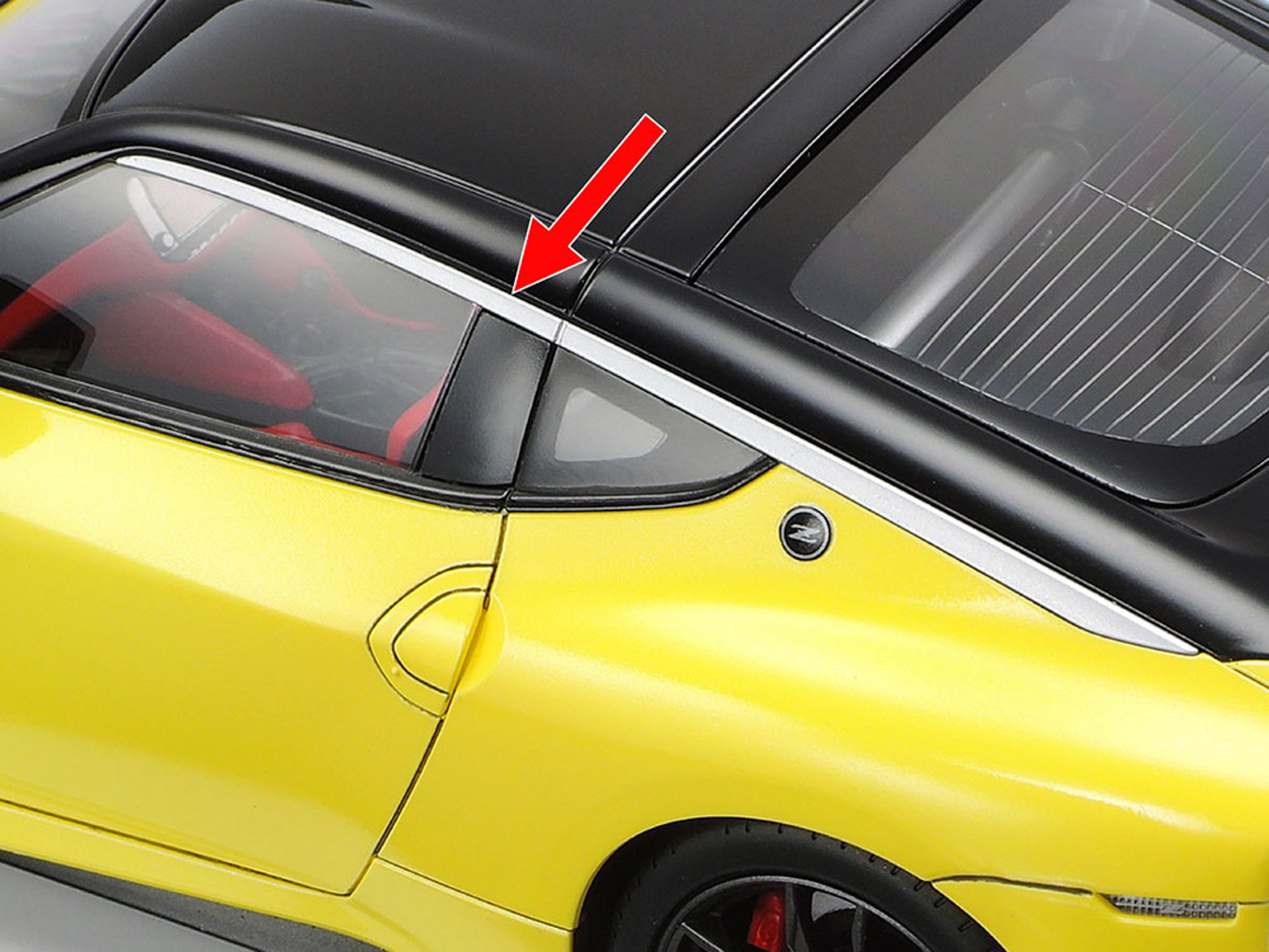 日本刀をイメージしたフィニッシャーも別パーツ化。ボディ塗装時のマスキングを不要にした