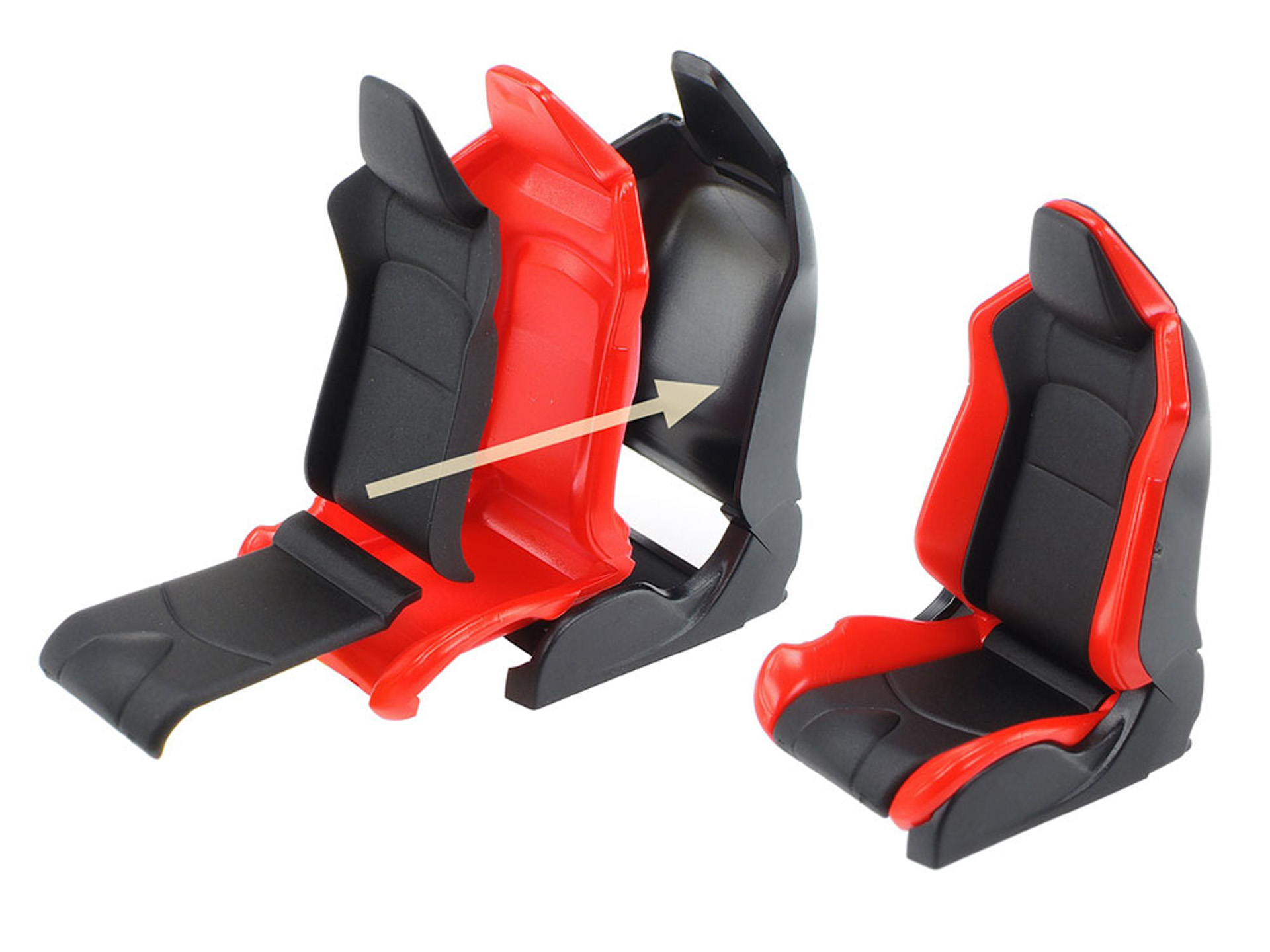 シートは実車の配色を再現するためベース、サイド、背面、座面の4パーツで構成