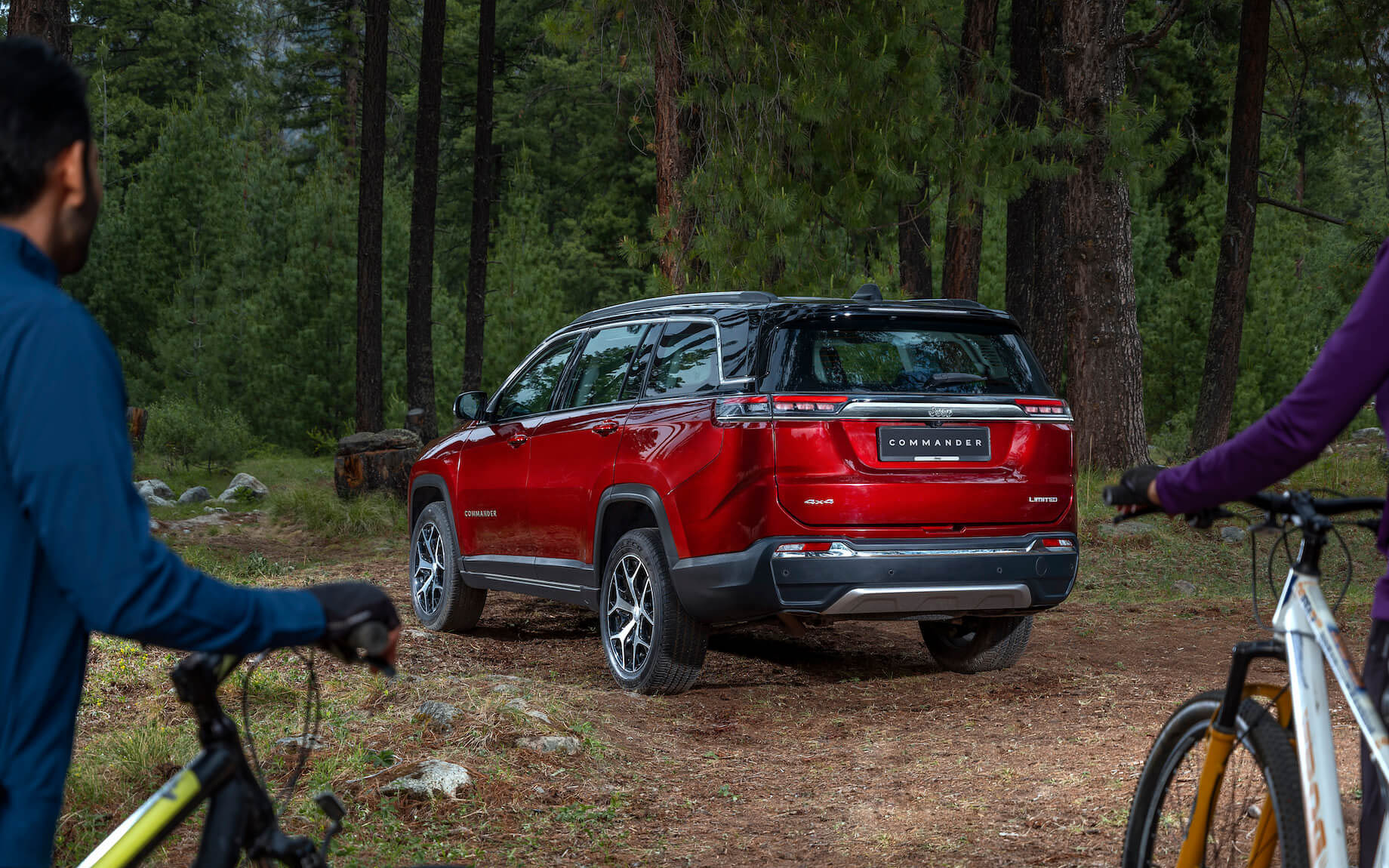 「グランドチェロキー 」Lからインスピレーションを得たデザインを採用