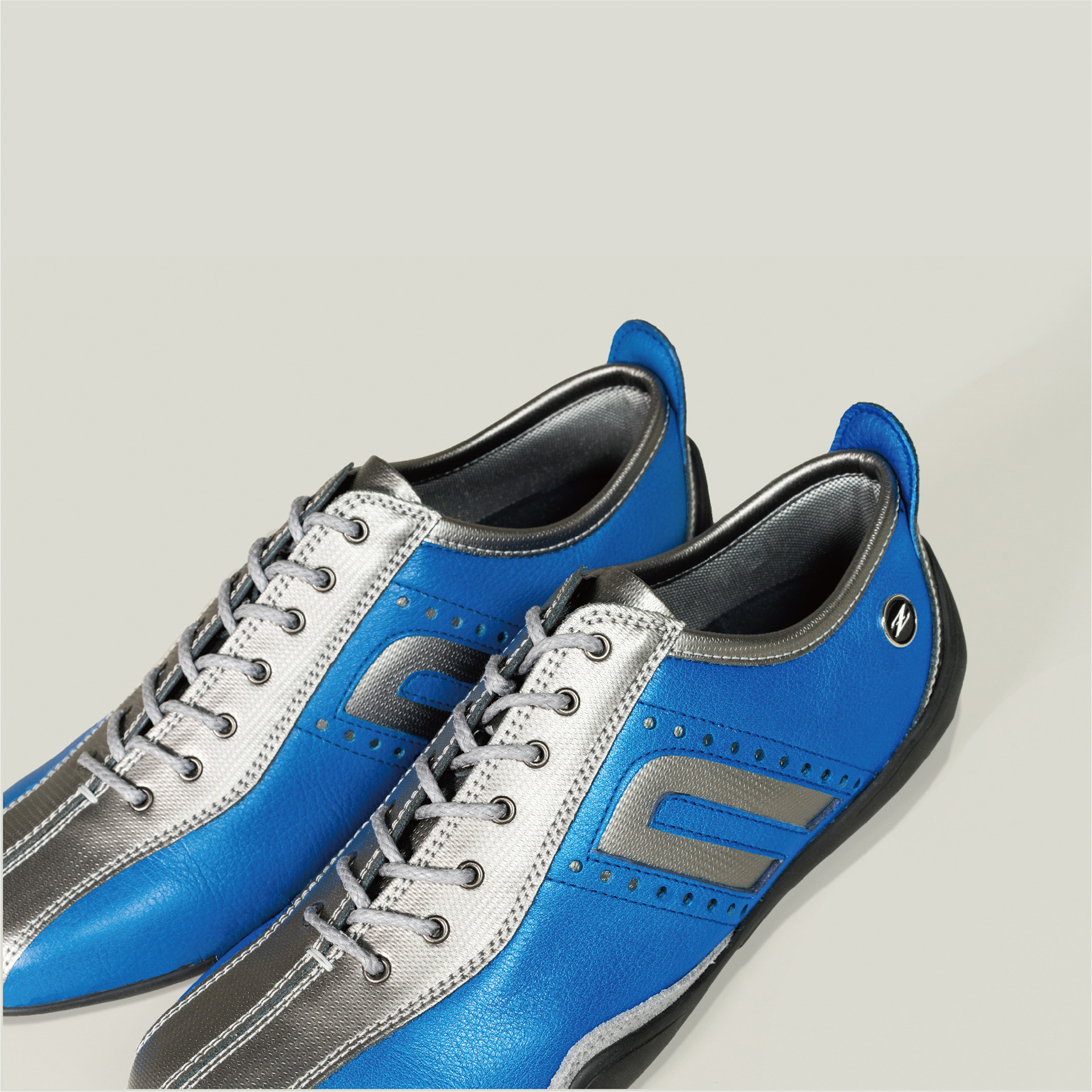 NISSAN Z × ネグローニ　コラボレーションモデル（全4色）