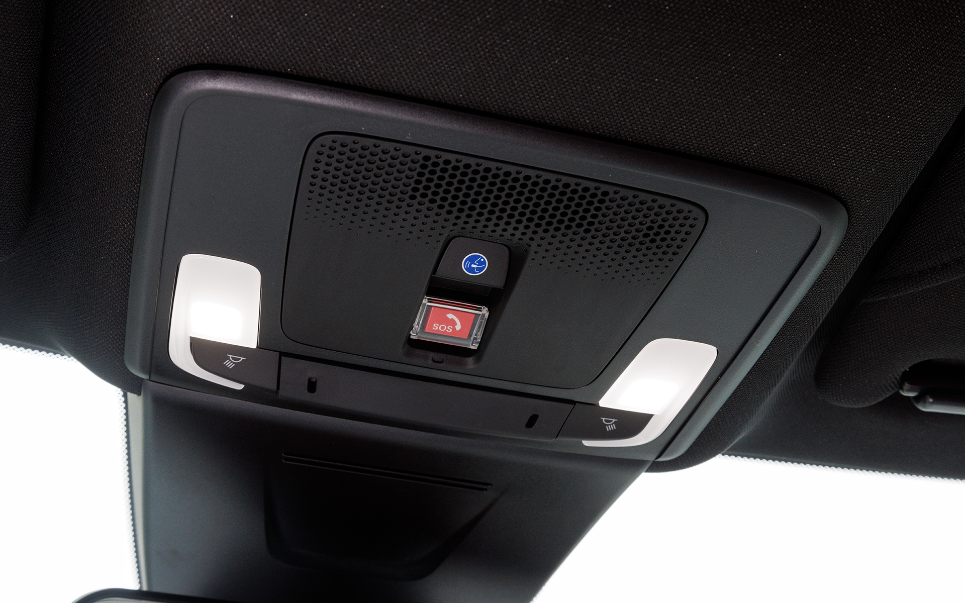 マップランプにはLEDを採用