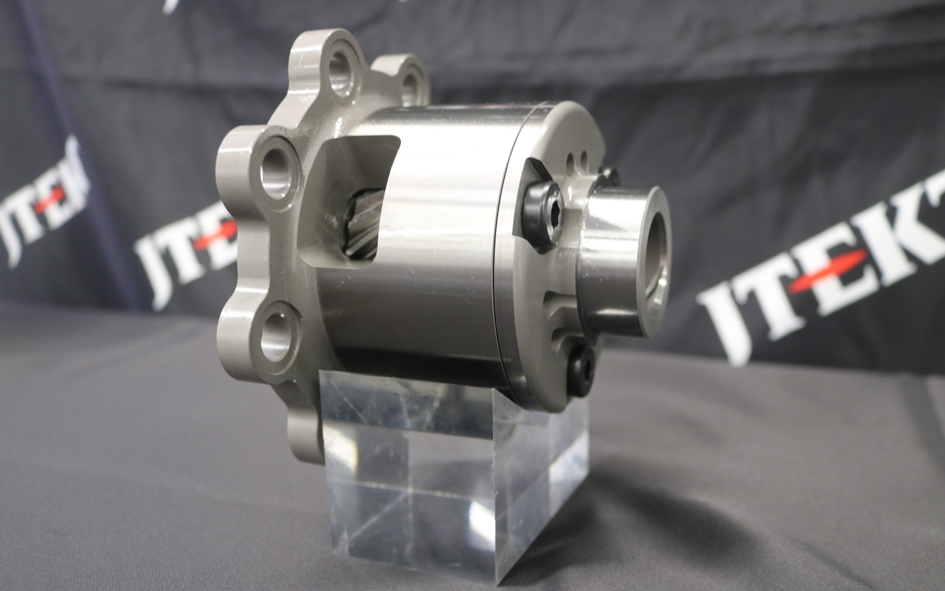 イーアクスル用超小型デフ「JUCD」