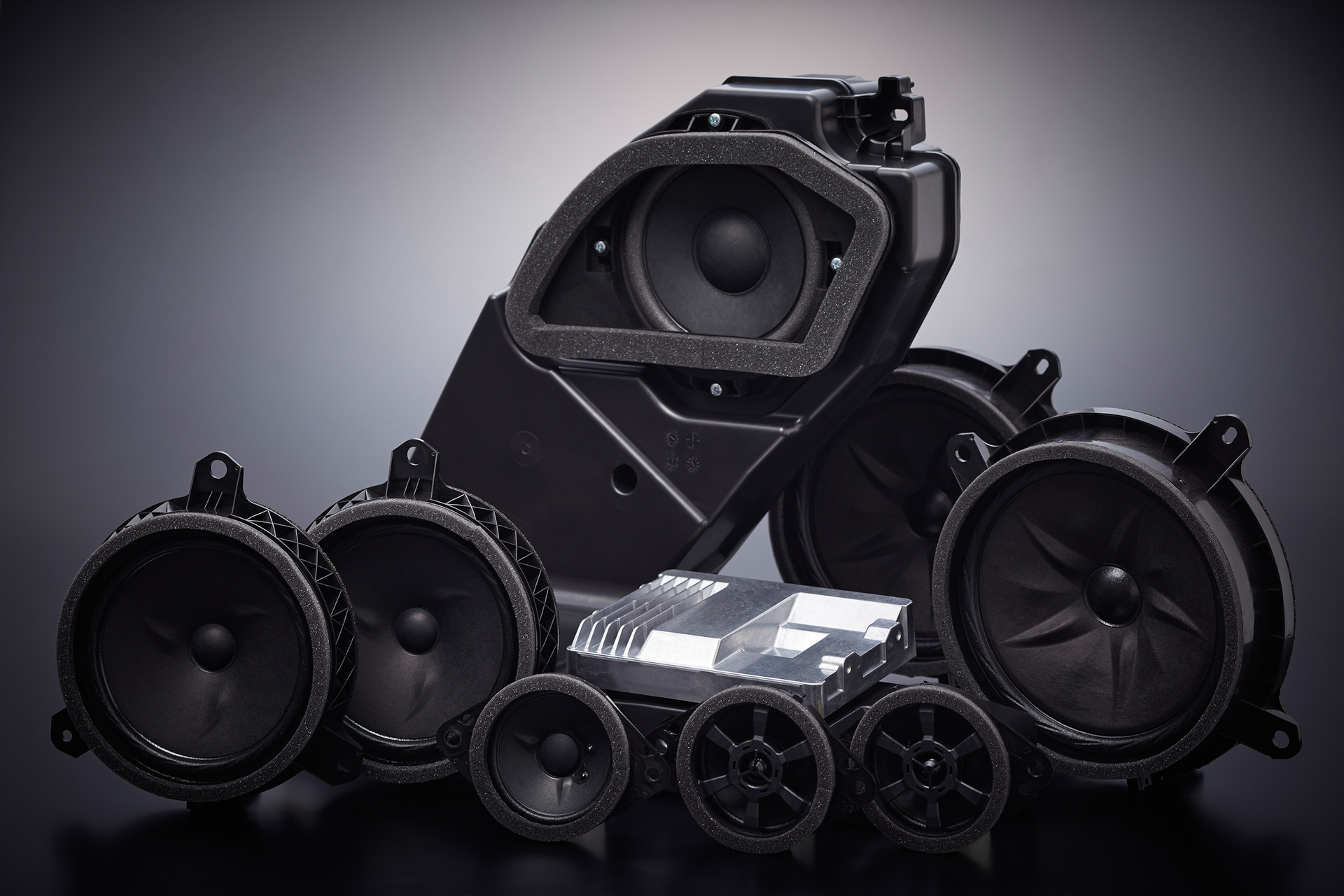 レクサスUXプレミアムサウンドシステム