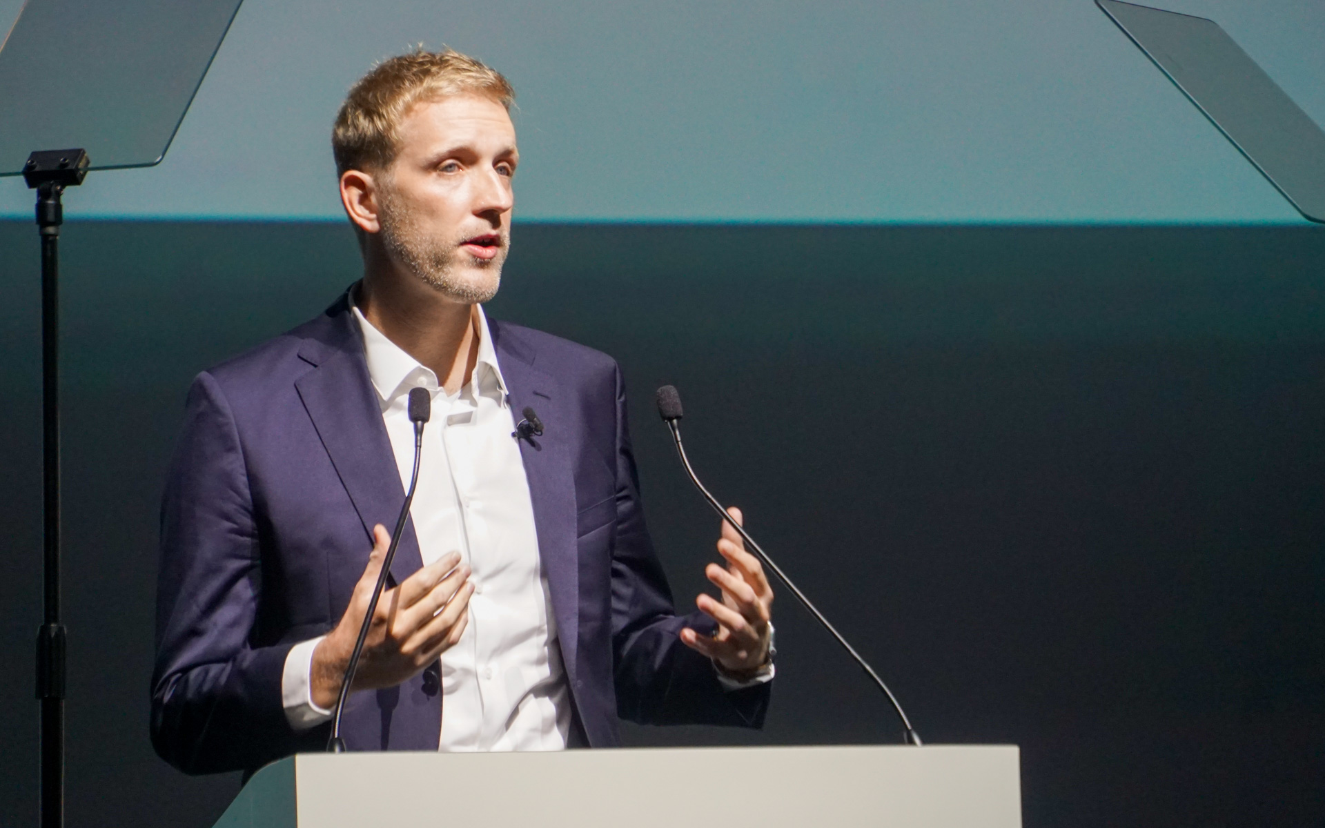 三菱ふそうトラック・バス株式会社 チーフ・トランスフォーメーション・オフィサー（CTO）のアレクサンダー・ルージング氏