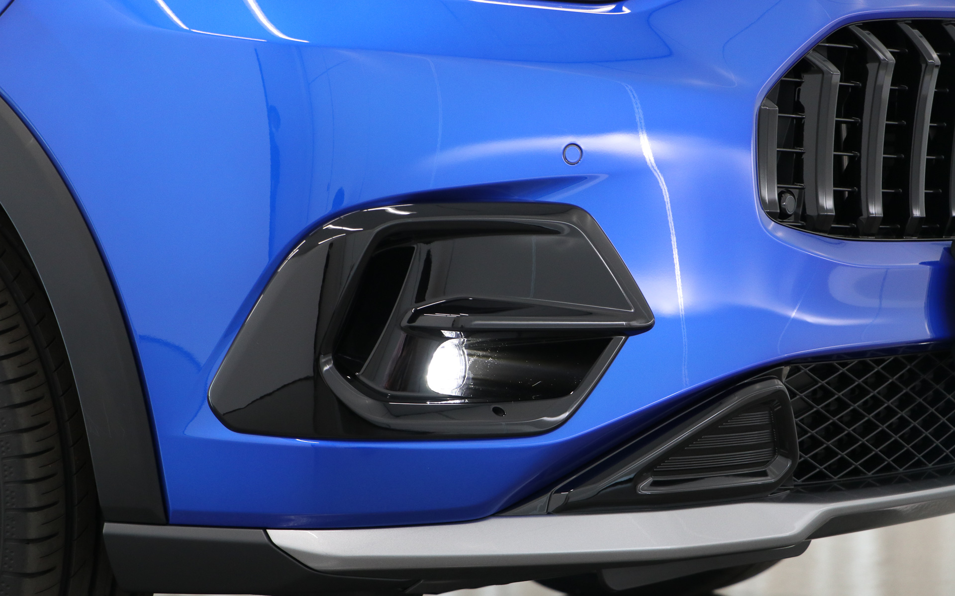 LEDフォグライト＆ガーニッシュ（クリア）