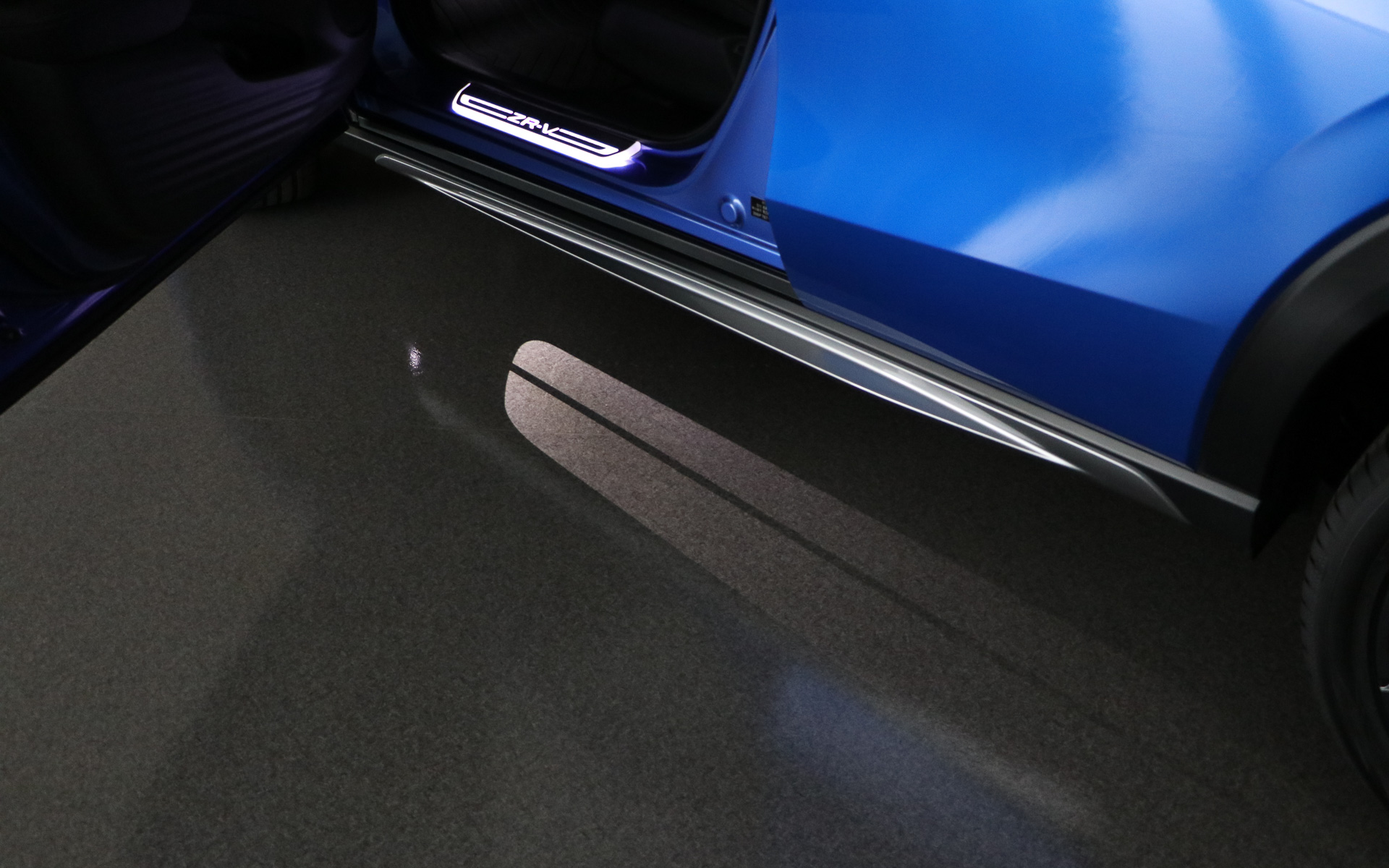 パドルライト（ドア開閉・スマートキーシステム連動）