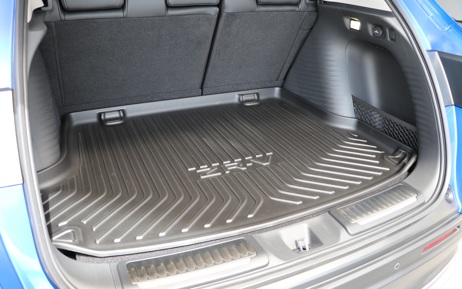 ラゲッジトレー（縁高タイプ）