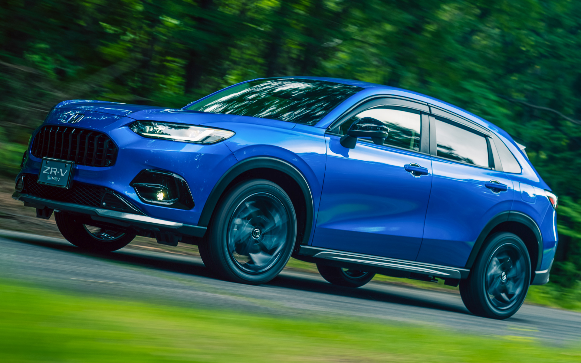 新型「ZR-V」をワンランク上のスタイリングに仕上げる純正アクセサリーのラインアップを公開