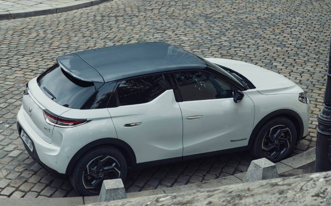 特別仕様車「DS 3 クロスバック トワ・ド・パリ BlueHDi」