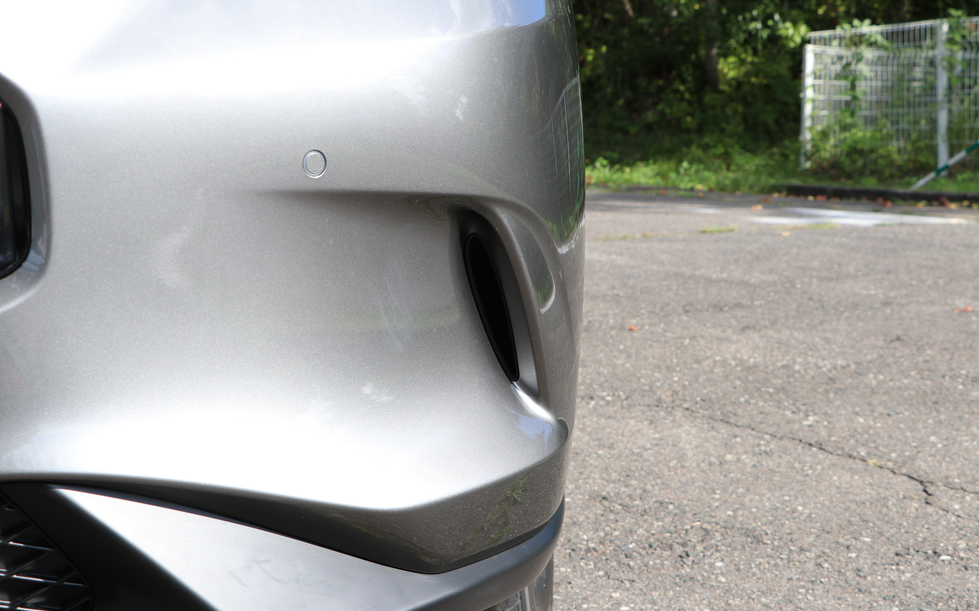 フロントバンパーのエアカーテン