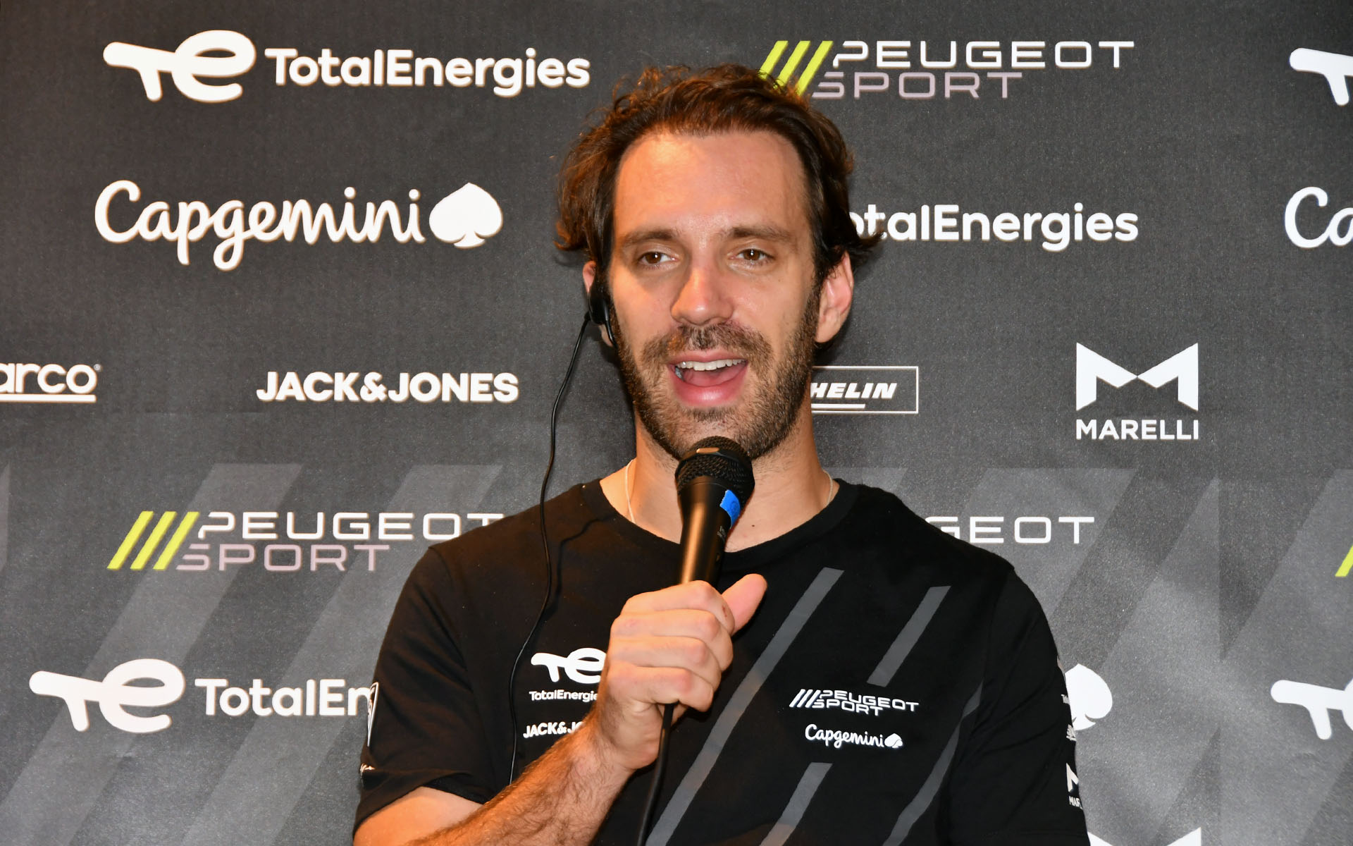 ジャン-エリック・ベルニュ選手