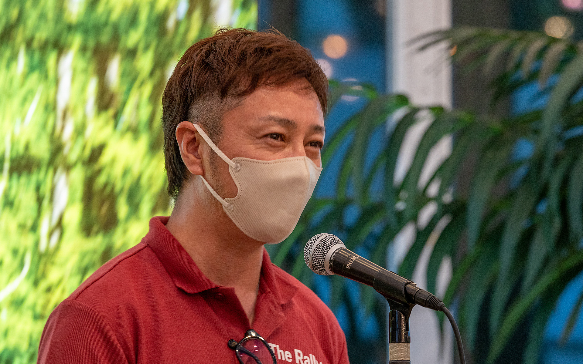 閉会式でEBIグループのエボルカルインターナショナルから井上達哉氏が挨拶をした