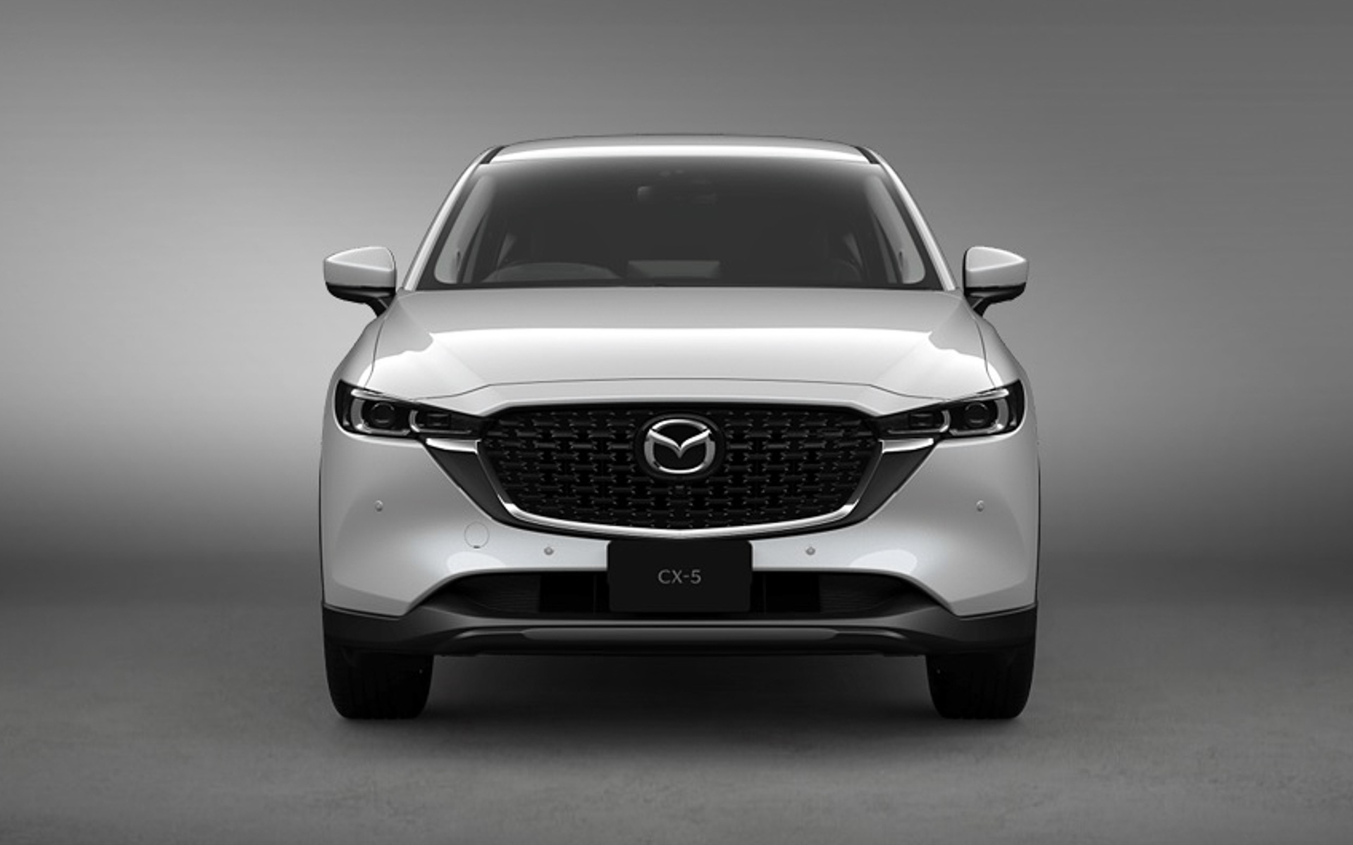 CX-5のフロントビュー