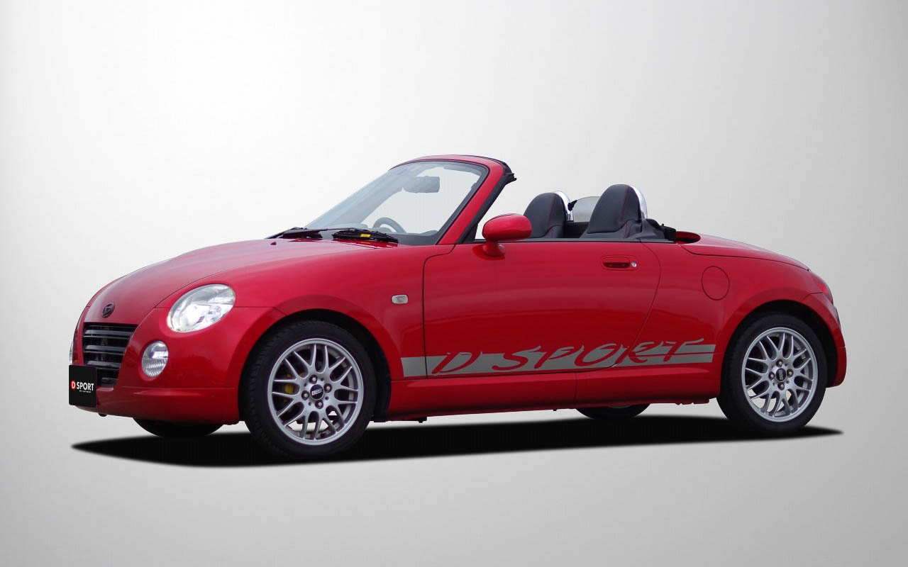 L880Kへのサイドデカール装着イメージ