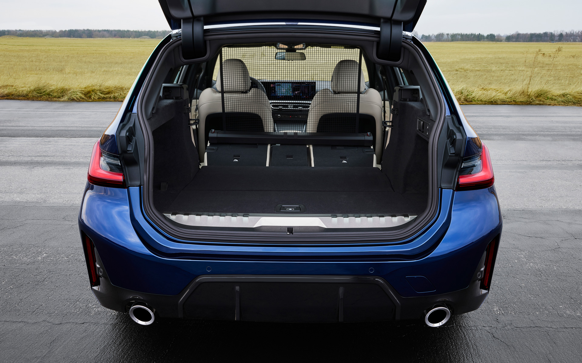 カーゴネットも利用可能