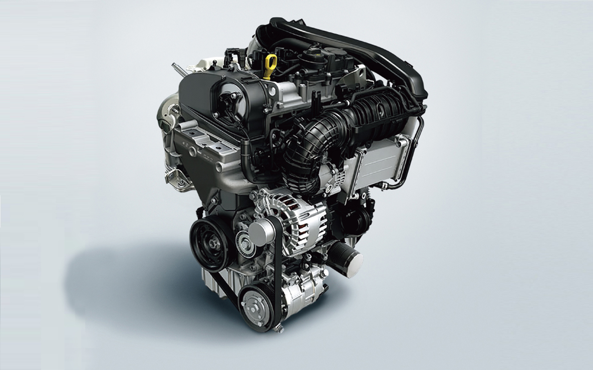 高いロードホールディング性能と高出力ながら扱いやすいエンジン性能を実現した4MOTION専用の直列4気筒2.0リッターTSIエンジンを搭載