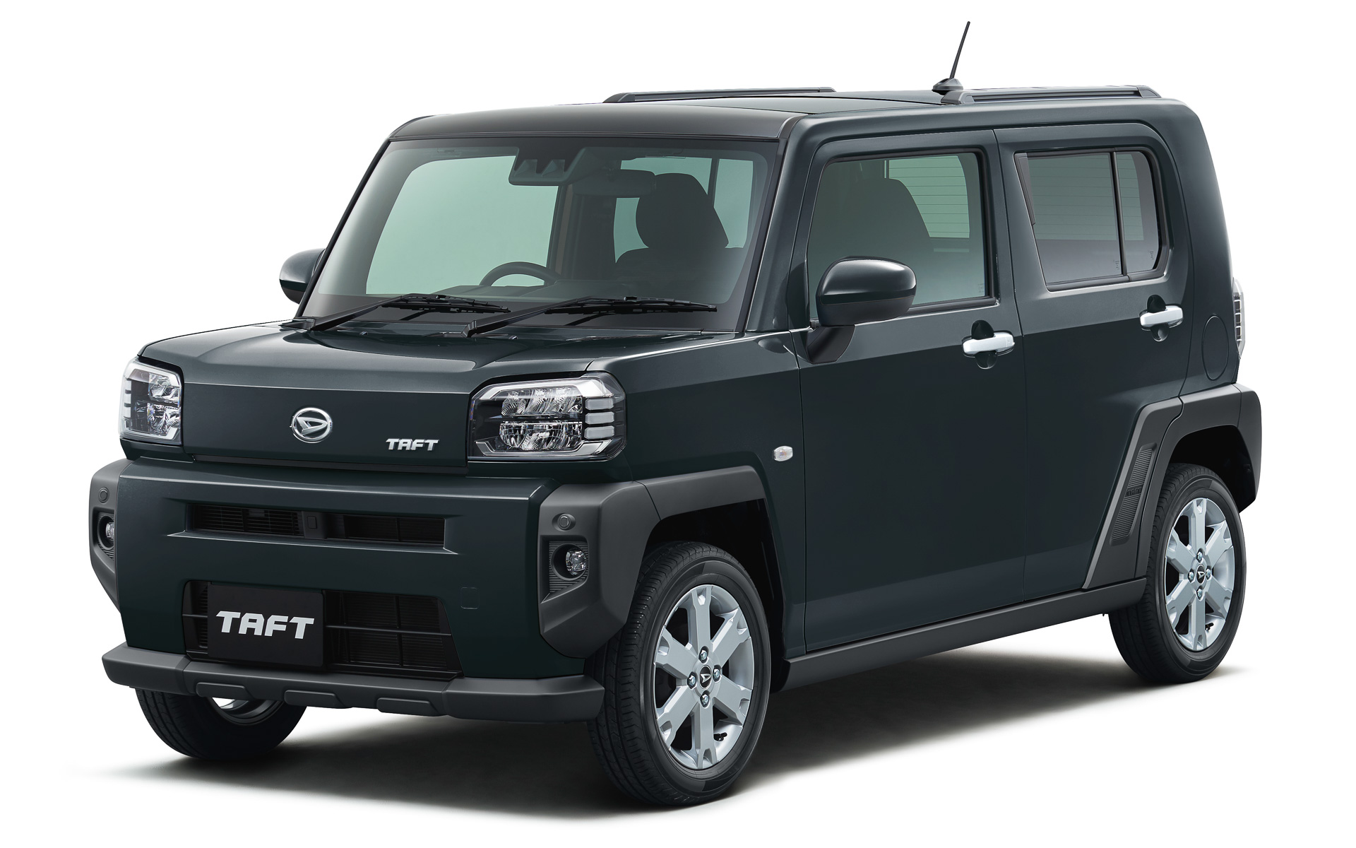 新色クロムグレーメタリック