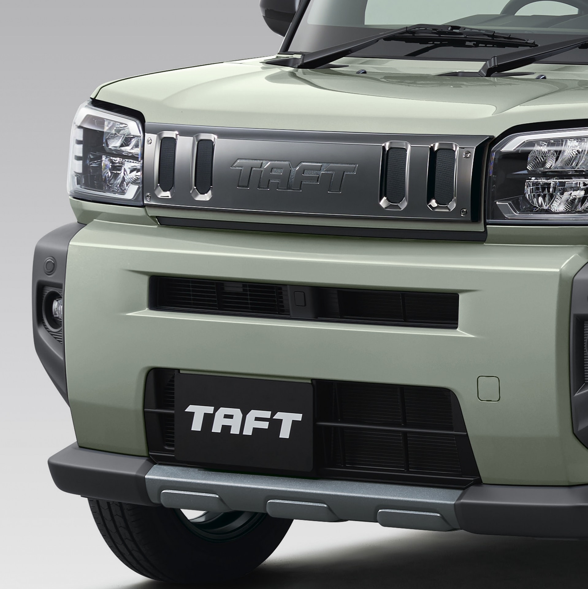 フードガーニッシュ（ダークブラックメッキ）＆ガンメタリックアンダーガーニッシュ