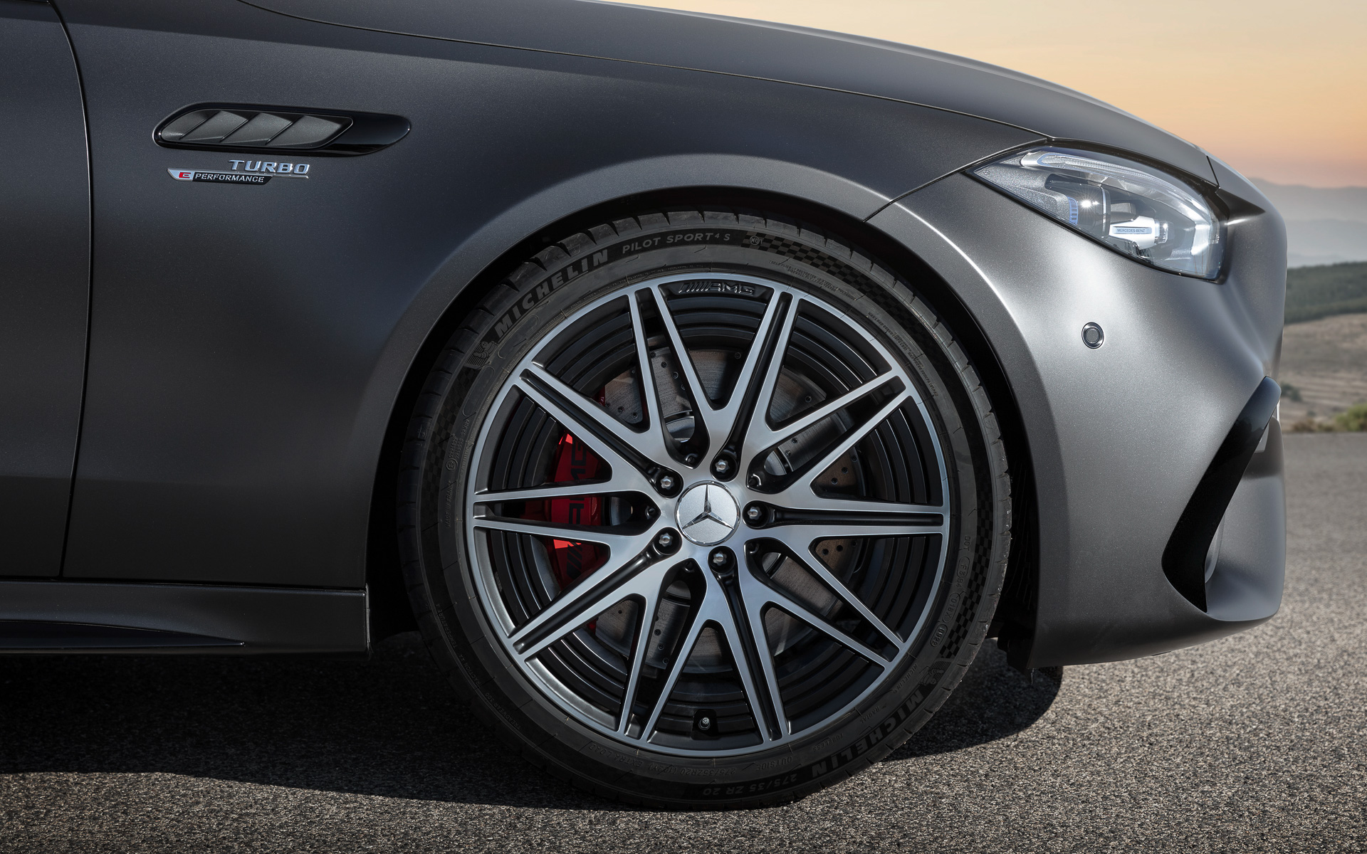 オプションの20インチサイズホイール