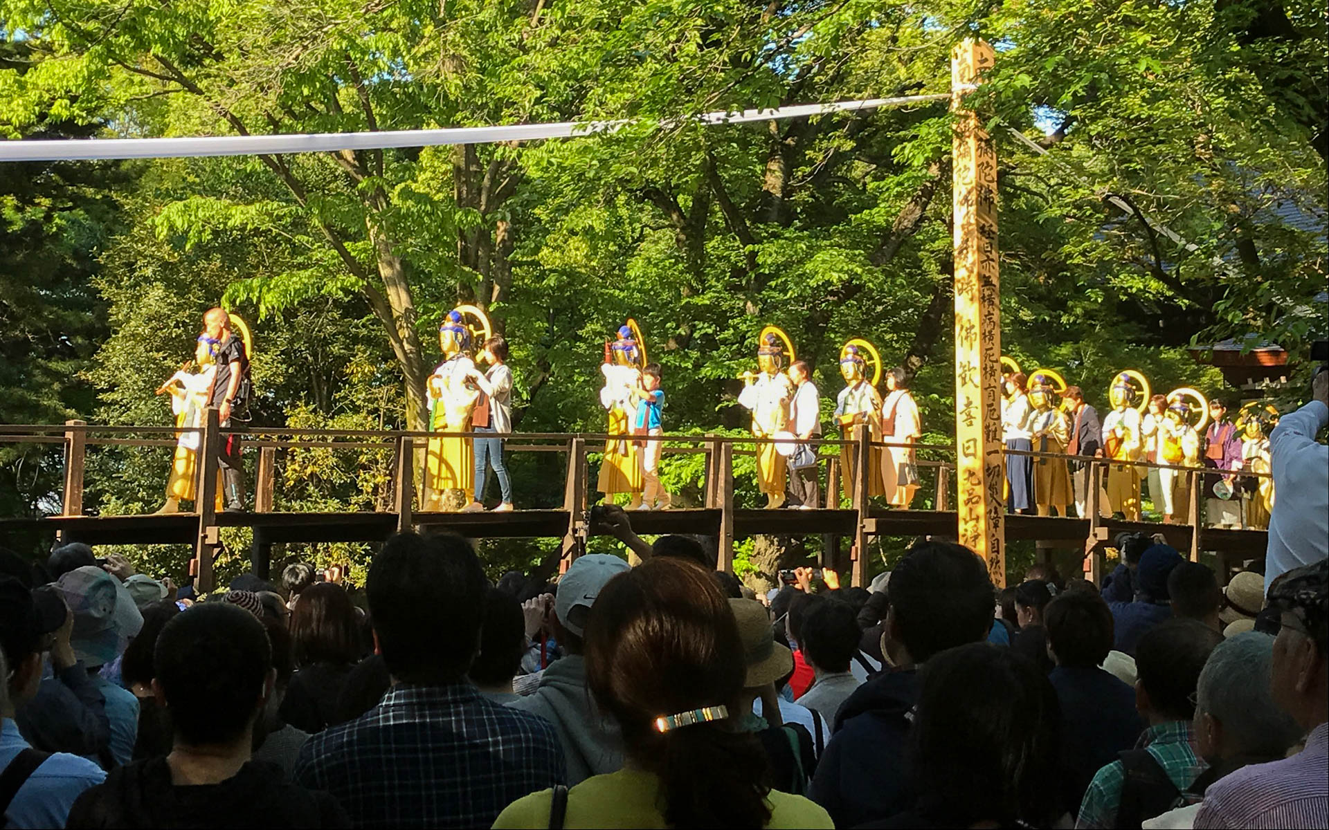 浄真寺の名物行事、二十五菩薩来迎会。通称「お面かぶり」。江戸時代から続く伝統行事で3年に1度開催。写真は2017年の5月5日のことで、コロナでしばらく開催されていません。今度はいつになるのでしょう