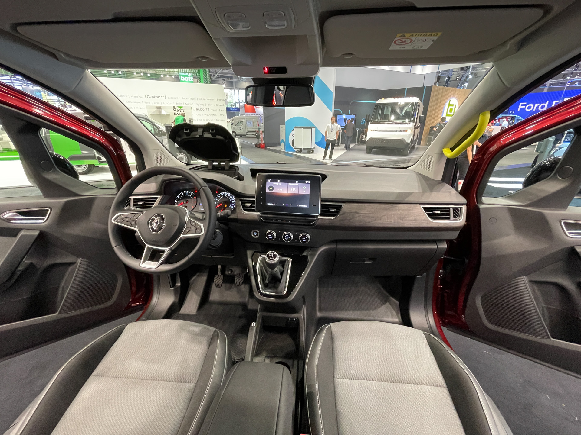 新型「カングー」のインテリア