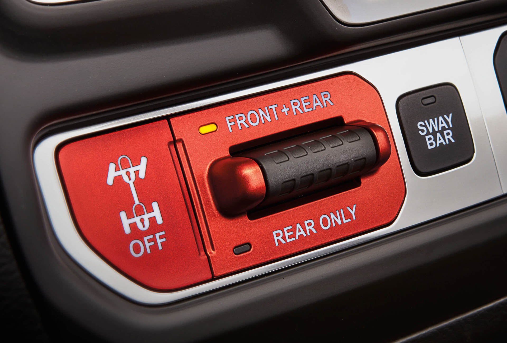 ベースモデル譲りの高い走破性はそのまま