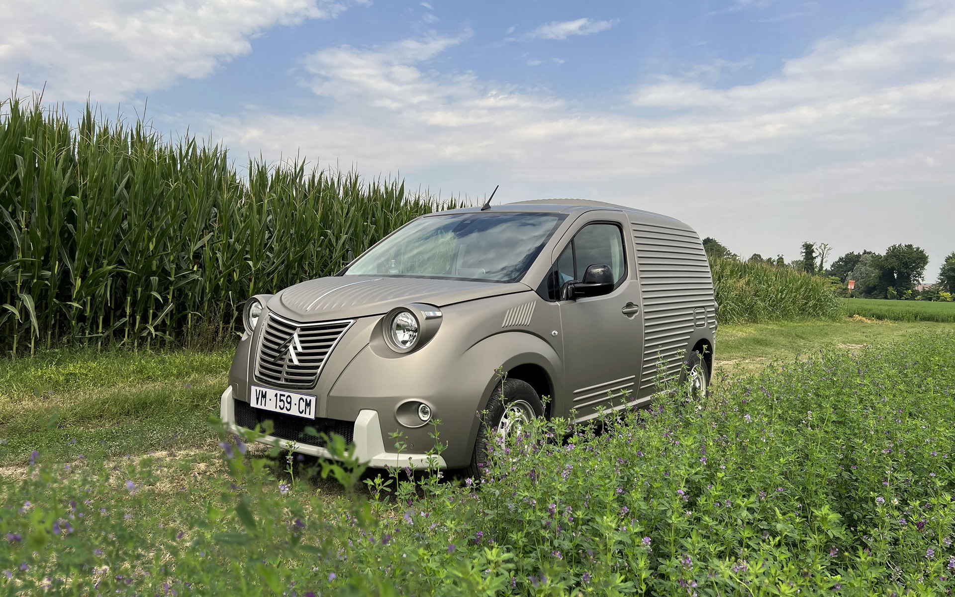 ベルランゴ 2CV フルゴネット