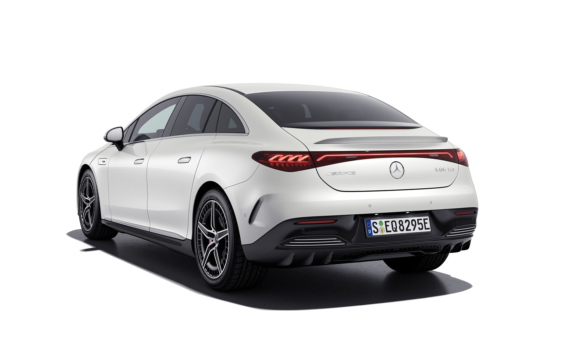 メルセデス AMG EQE 53 4MATIC＋