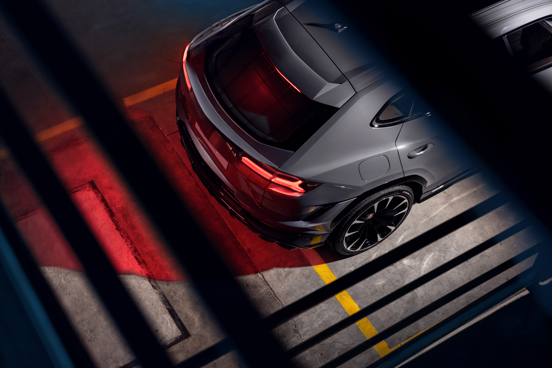 ボディサイズは5112×2018×1638mm（全長×全幅×全高）