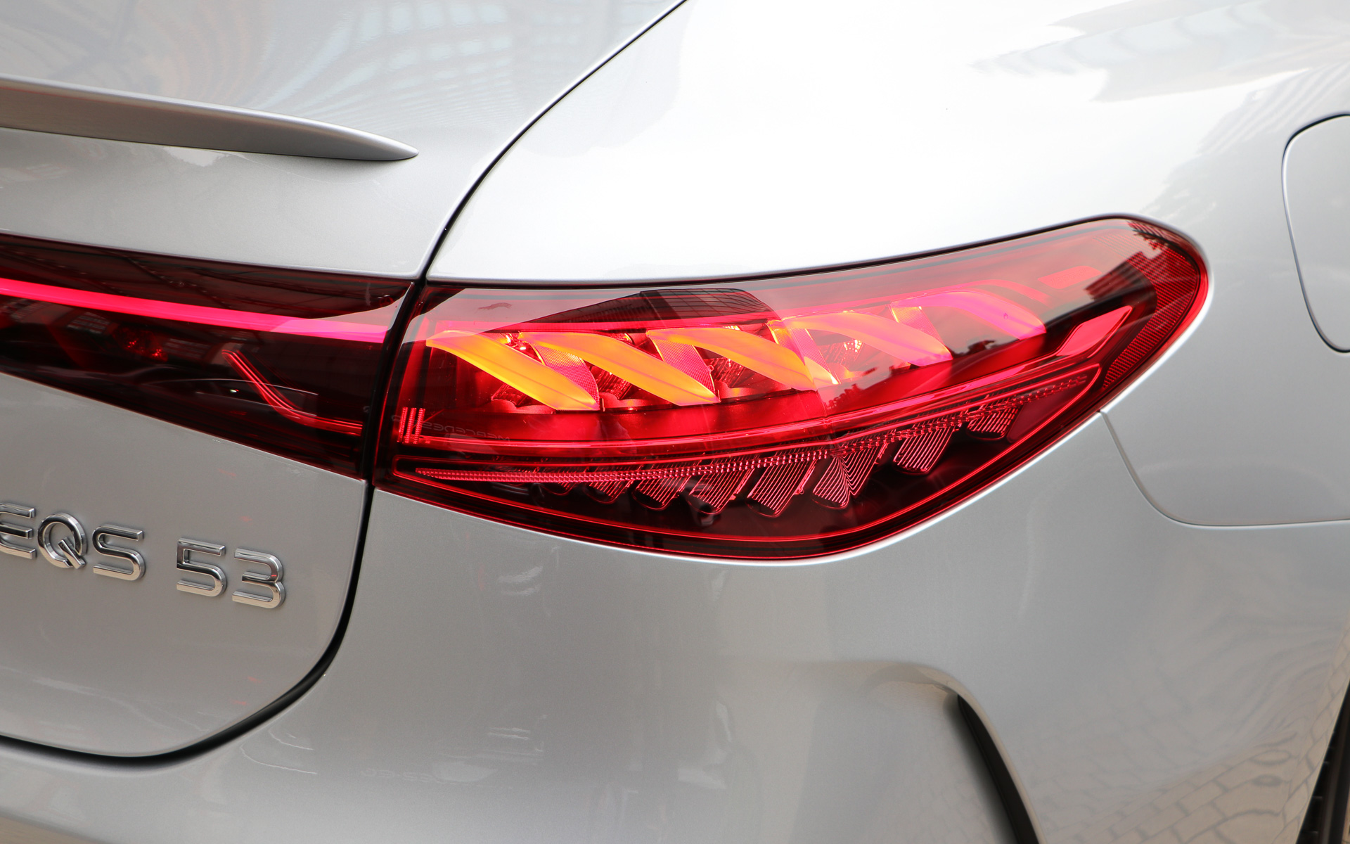 ブレーキ作動時