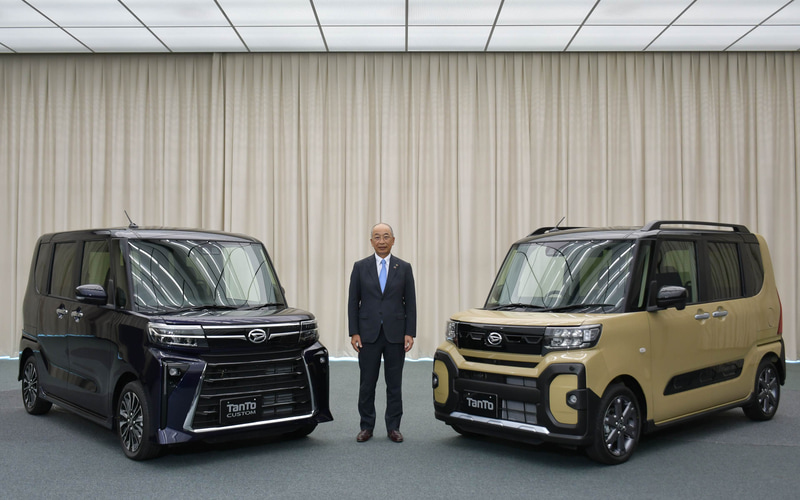 ダイハツ、新「タント」シリーズ発表会 個性際立つ3モデルでユーザー